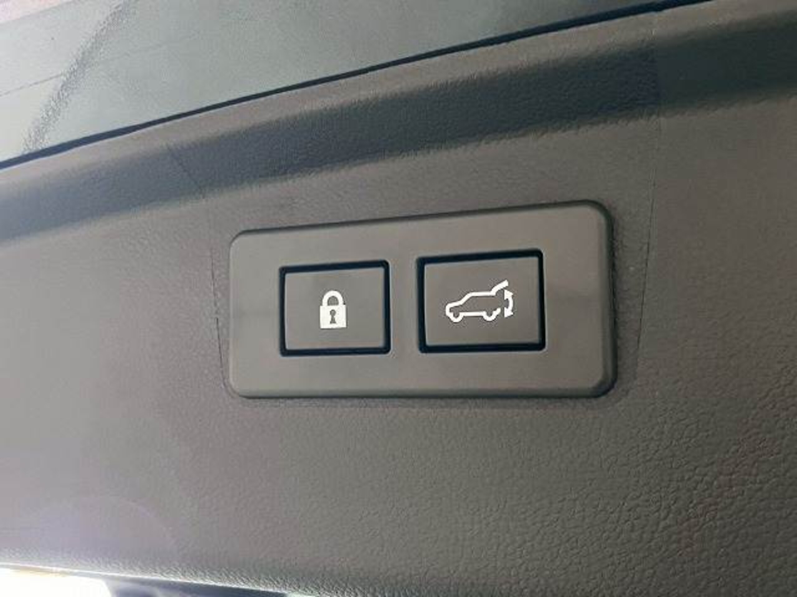 Subaru Legacy Outback 1.8 Limited EX 4WD — photo 7