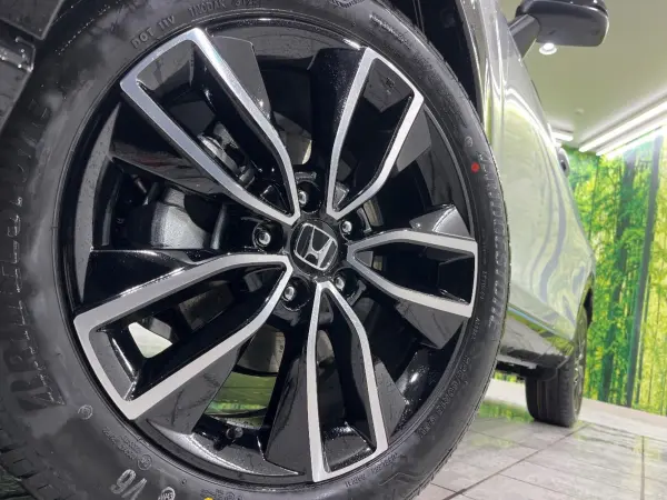 Honda Vezel 1.5 e:HEV Z Play Package — photo 8