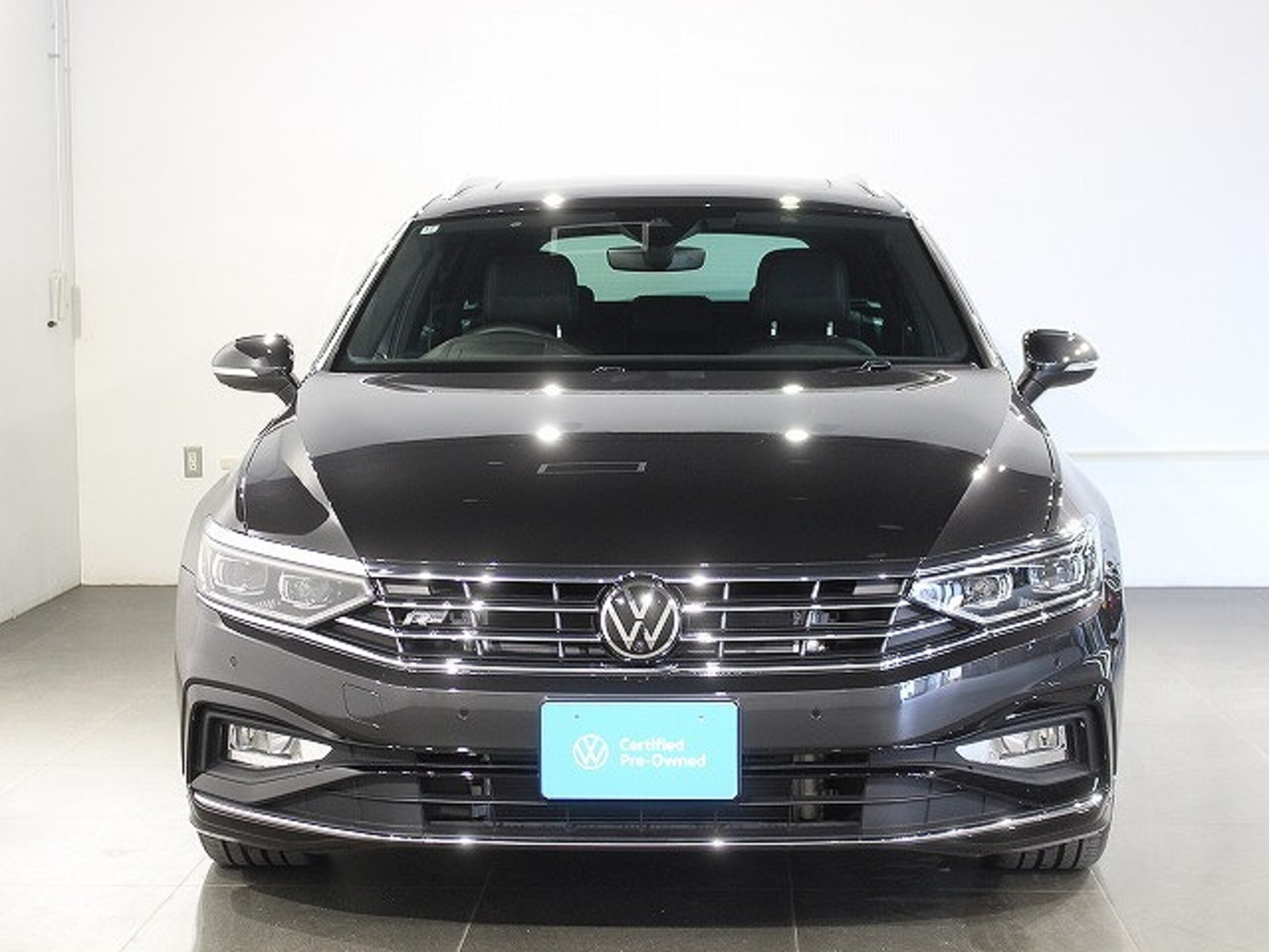 2024 Volkswagen Passat — photo 3