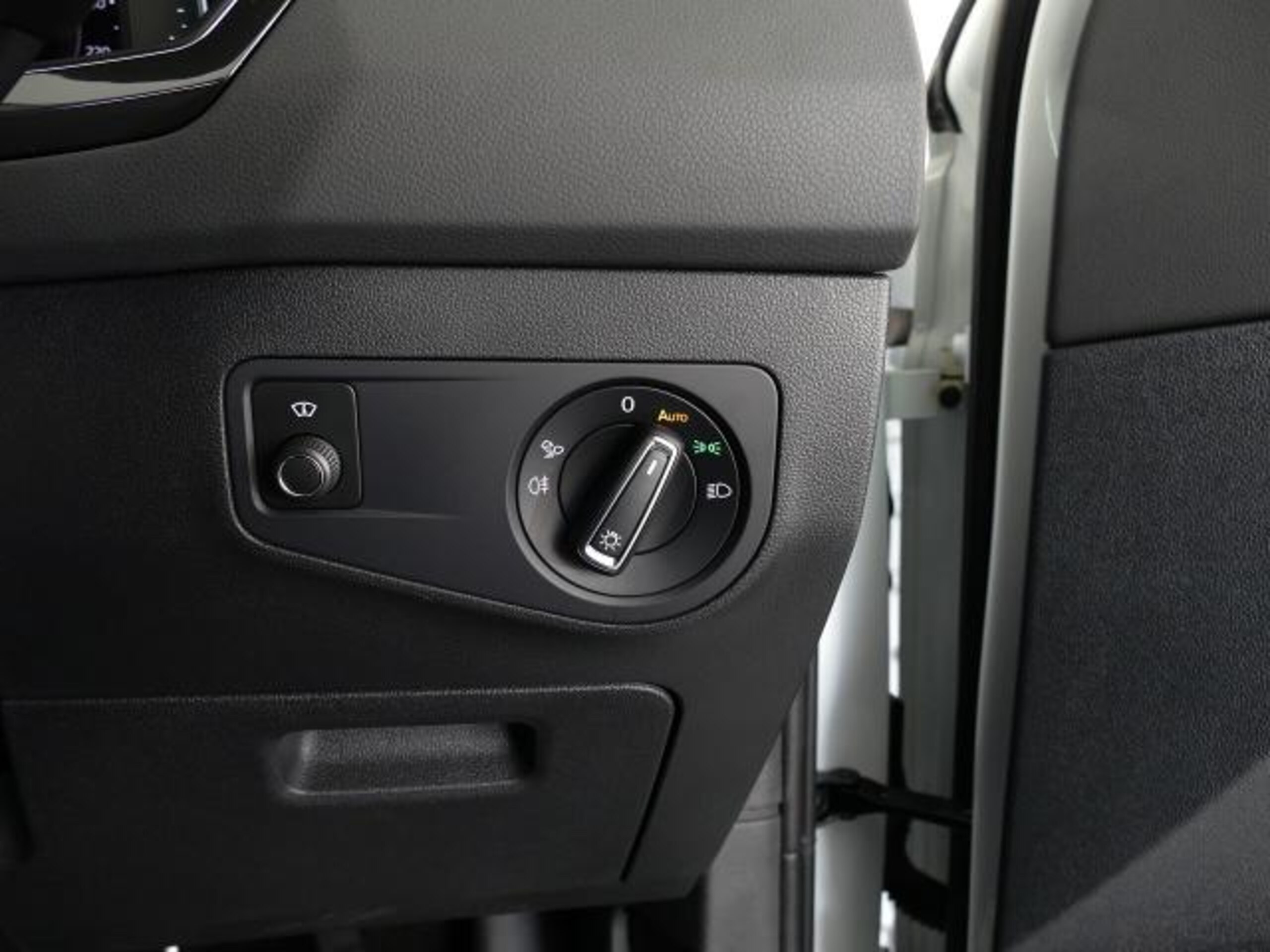 Volkswagen Tiguan TSI Elegance — photo 8