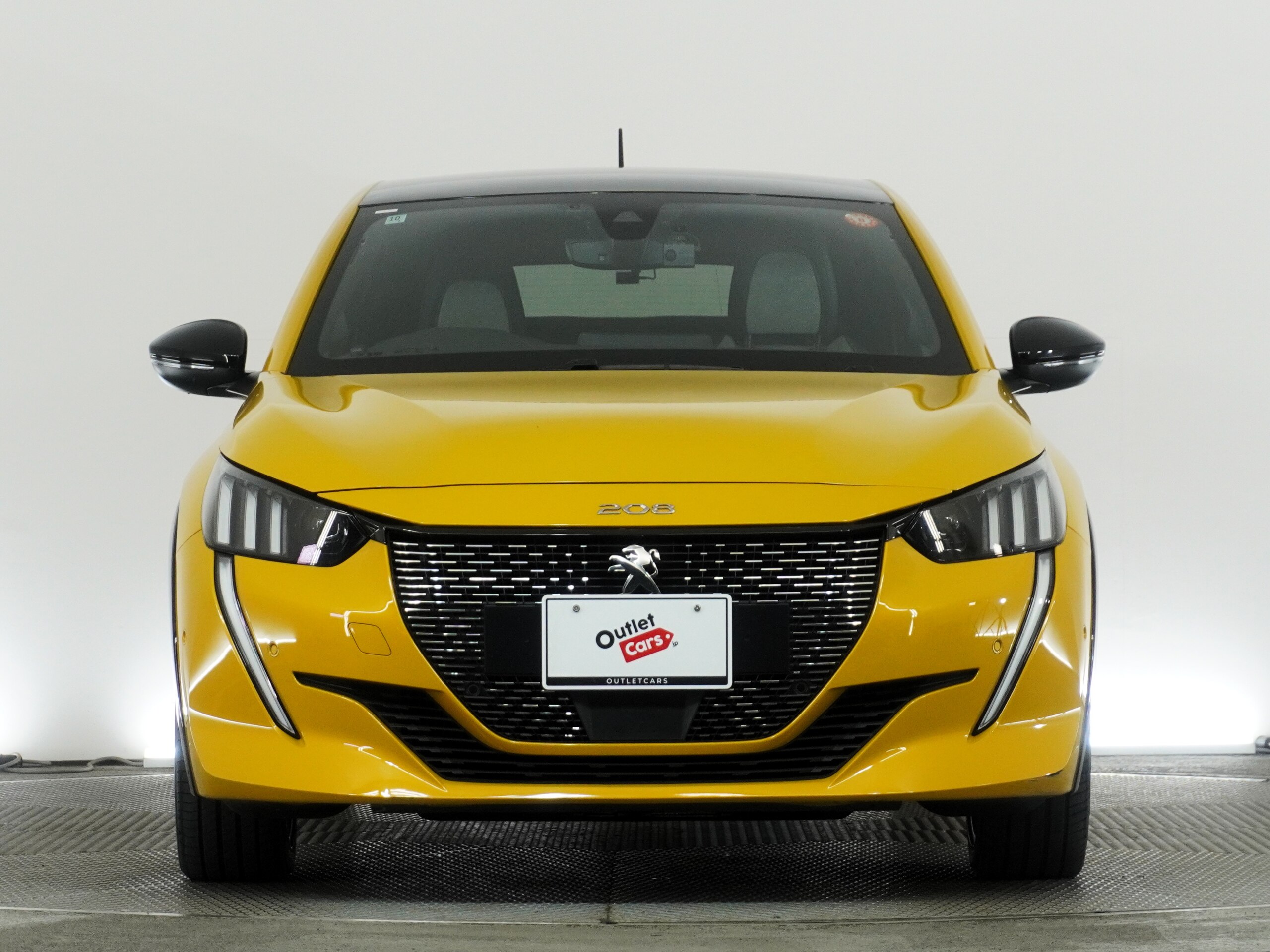 2020 Peugeot 208 — photo 2