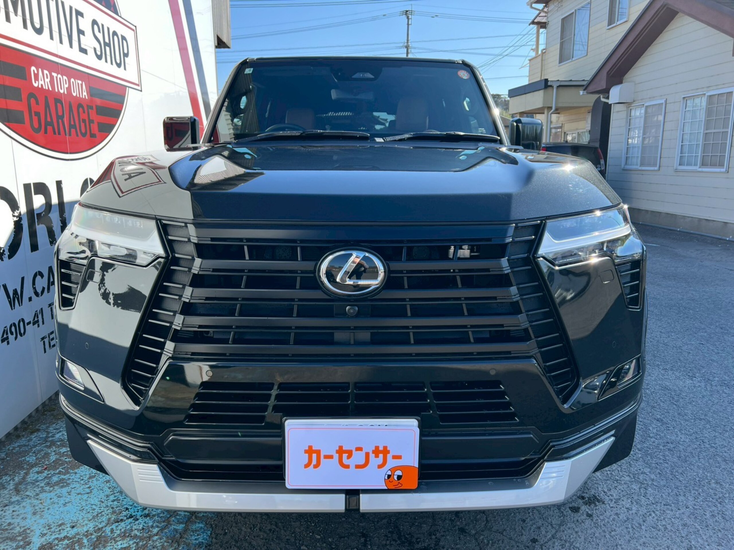 2025 Lexus Gx — photo 2