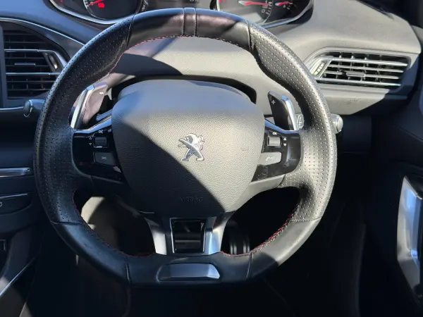 Peugeot 308 GT Line Certified Used Car — photo 7