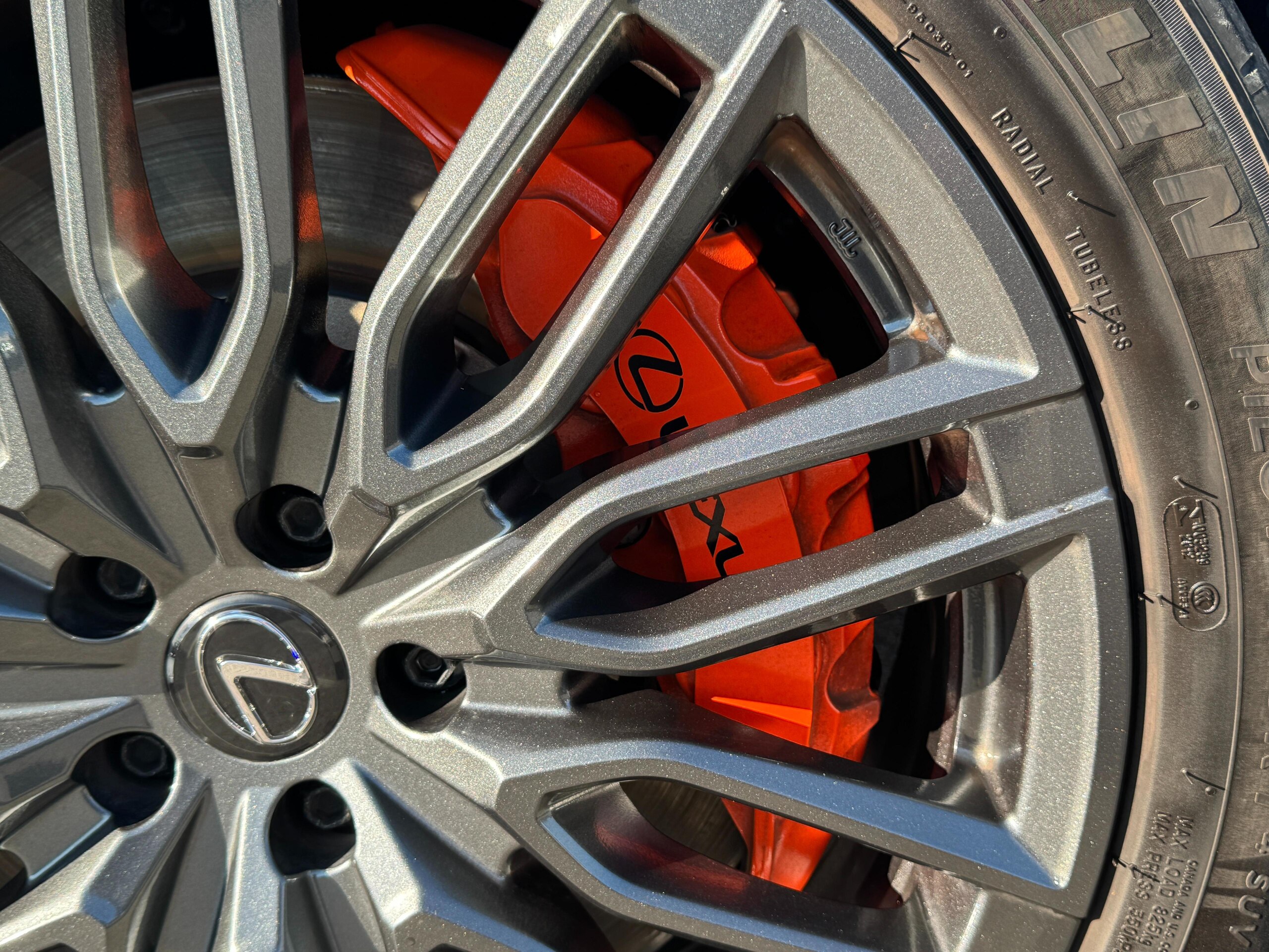 Lexus RX 500h F Sport Performance 4WD — photo 8