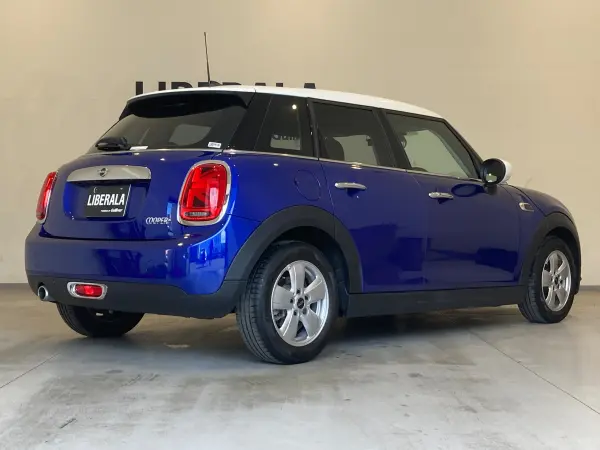 2020 Mini Cooper — photo 3