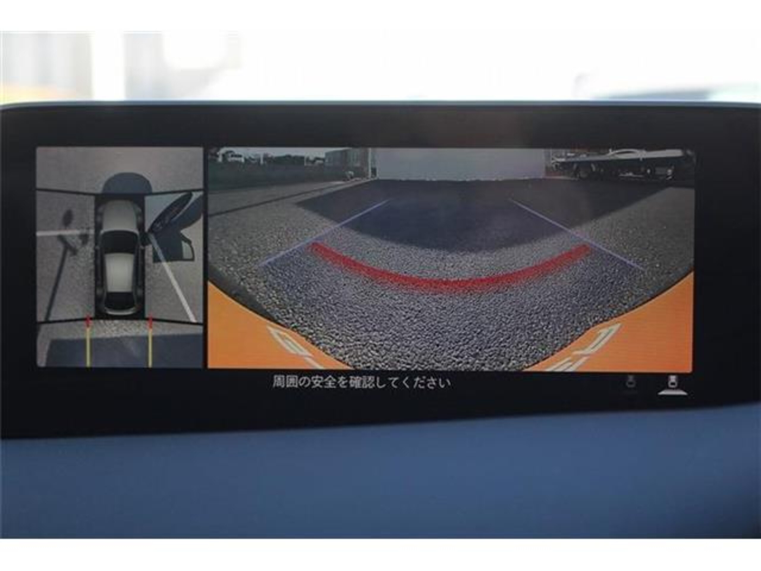 2022 Mazda 3 Fastback — photo 3