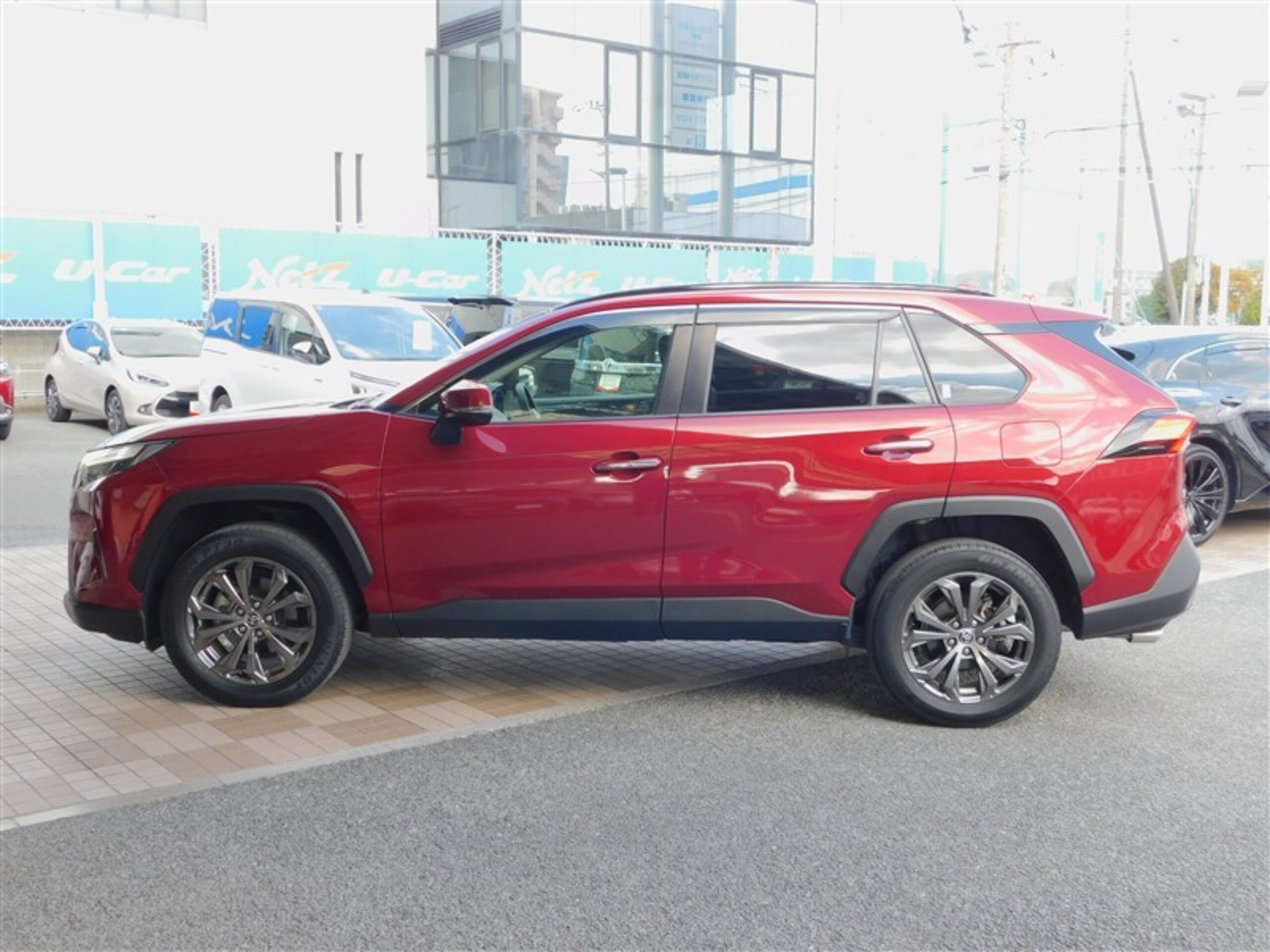 2022 Toyota  Rav4 — photo 2