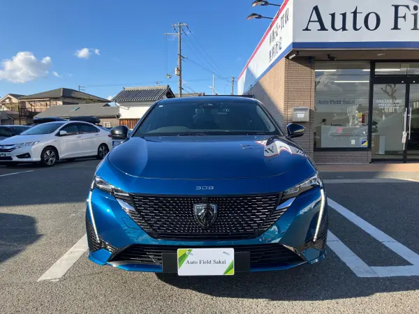 2025 Peugeot 308 — photo 2