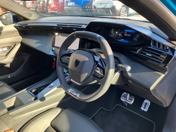 Peugeot 308GT Hybrid Mild Hybrid One Owner Genuine Navi ETC Front/Rear Dashcam Seat Heater Active Safety Brake Active Cruise Control Blind Spot Monitor Lane Keep Assist (Obsession Blue) — photo 8