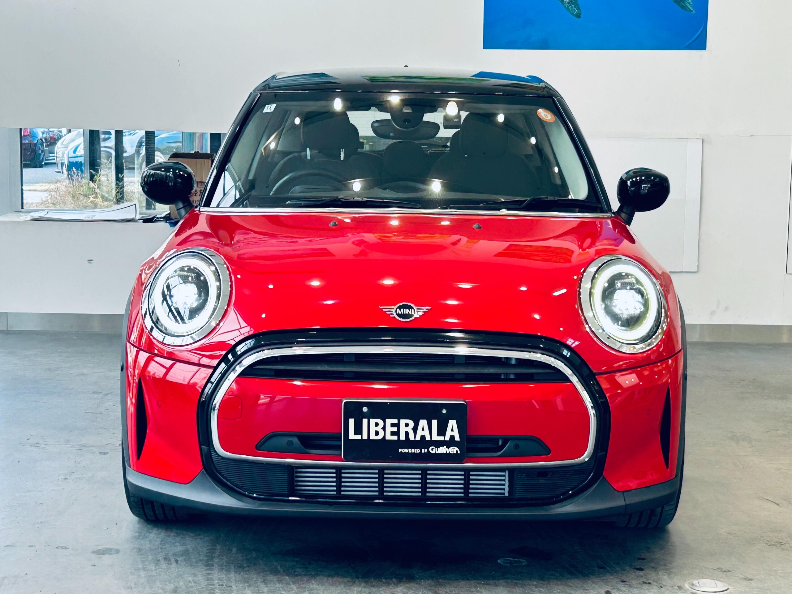 Mini Cooper D 5-Door DCT Classic Trim Driving Assist P Pepper P Intelligent Safety Genuine Display Audio Apple CarPlay Backup Camera Genuine 16-inch AW LED Headlights Half Leather Cruise Control Clearance Sonar (Chili Red Solid) — photo 8