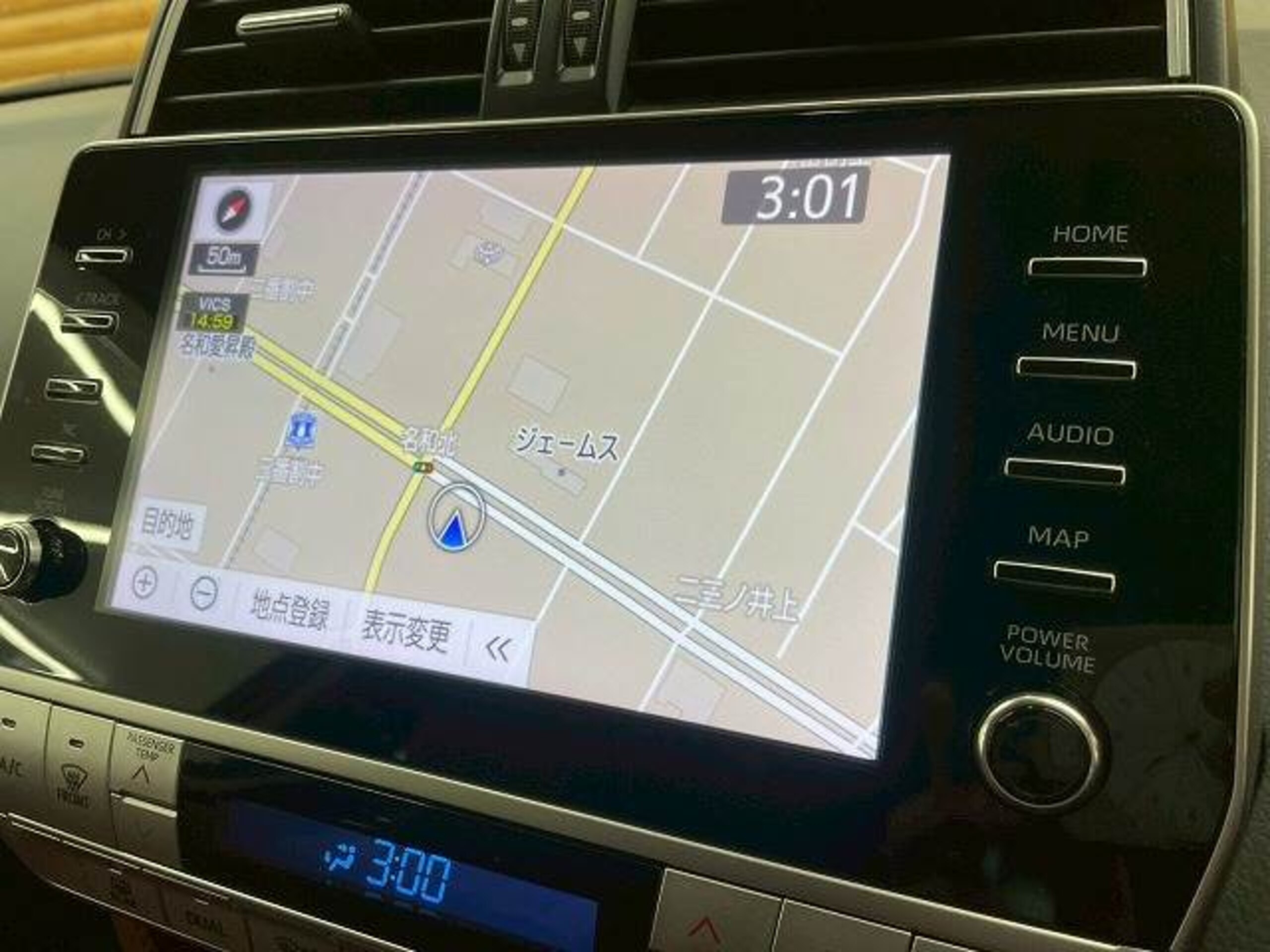 2022 Toyota Land Cruiser Prado — photo 3