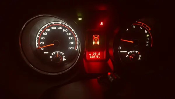 Mitsubishi Pajero 3.2 Long Final Edition Diesel Turbo 4WD One-Owner Customized (Black Mica) — photo 9