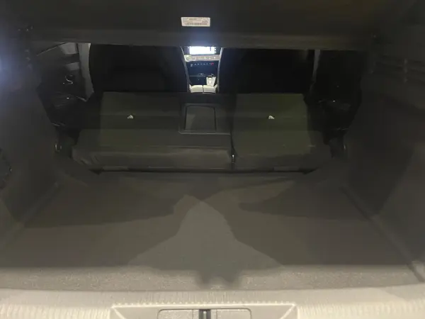 Peugeot 308GT Hybrid — photo 9