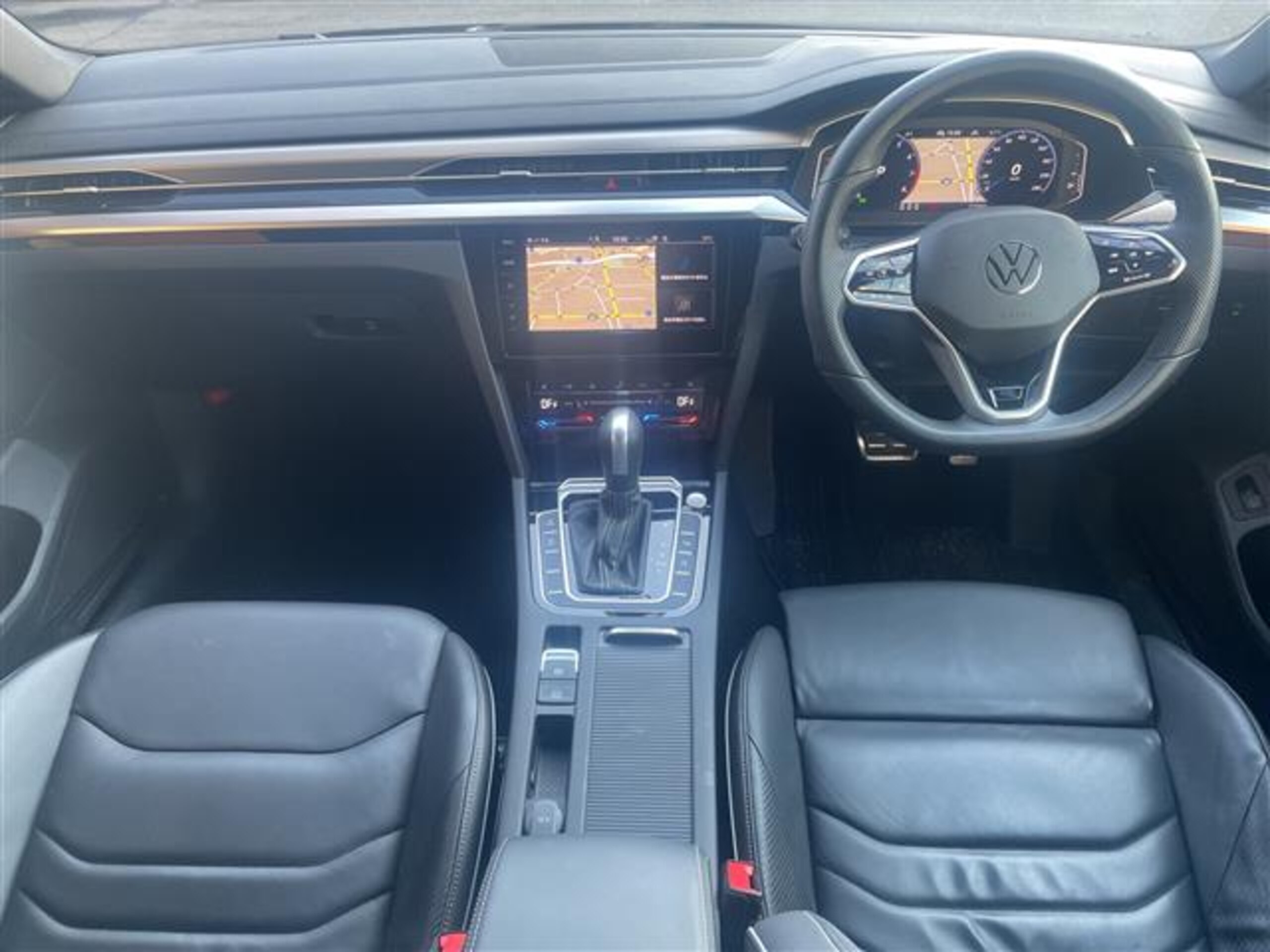 2022 Volkswagen Arteon — photo 2