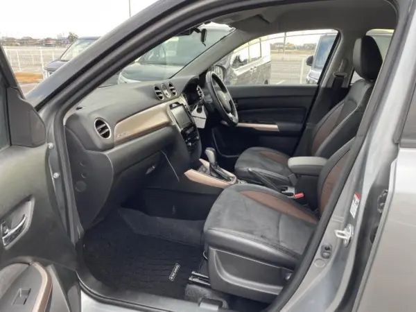 Suzuki Escudo 1.4 S Limited 4WD — photo 9