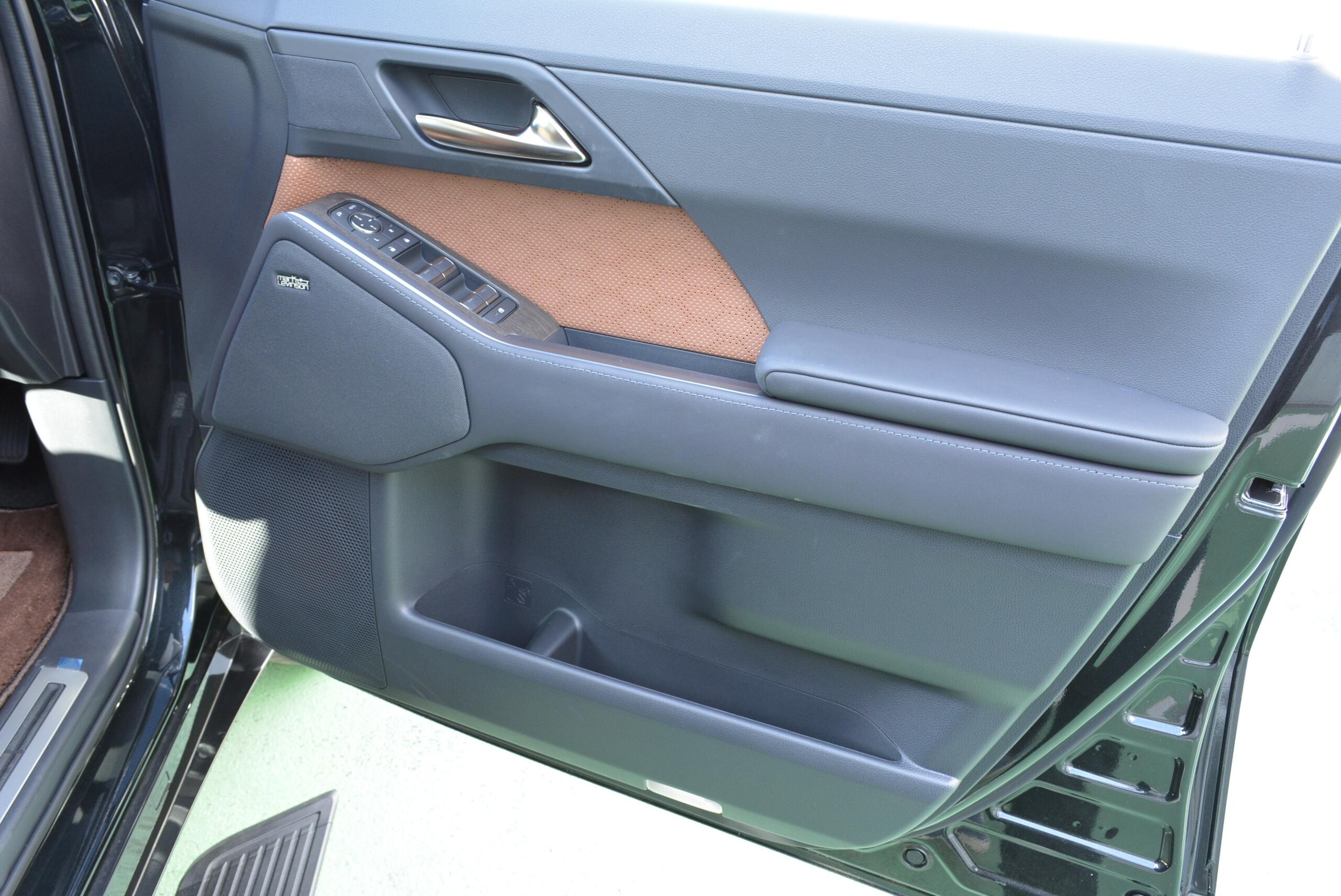 Lexus GX550 Version L 4WD — photo 9