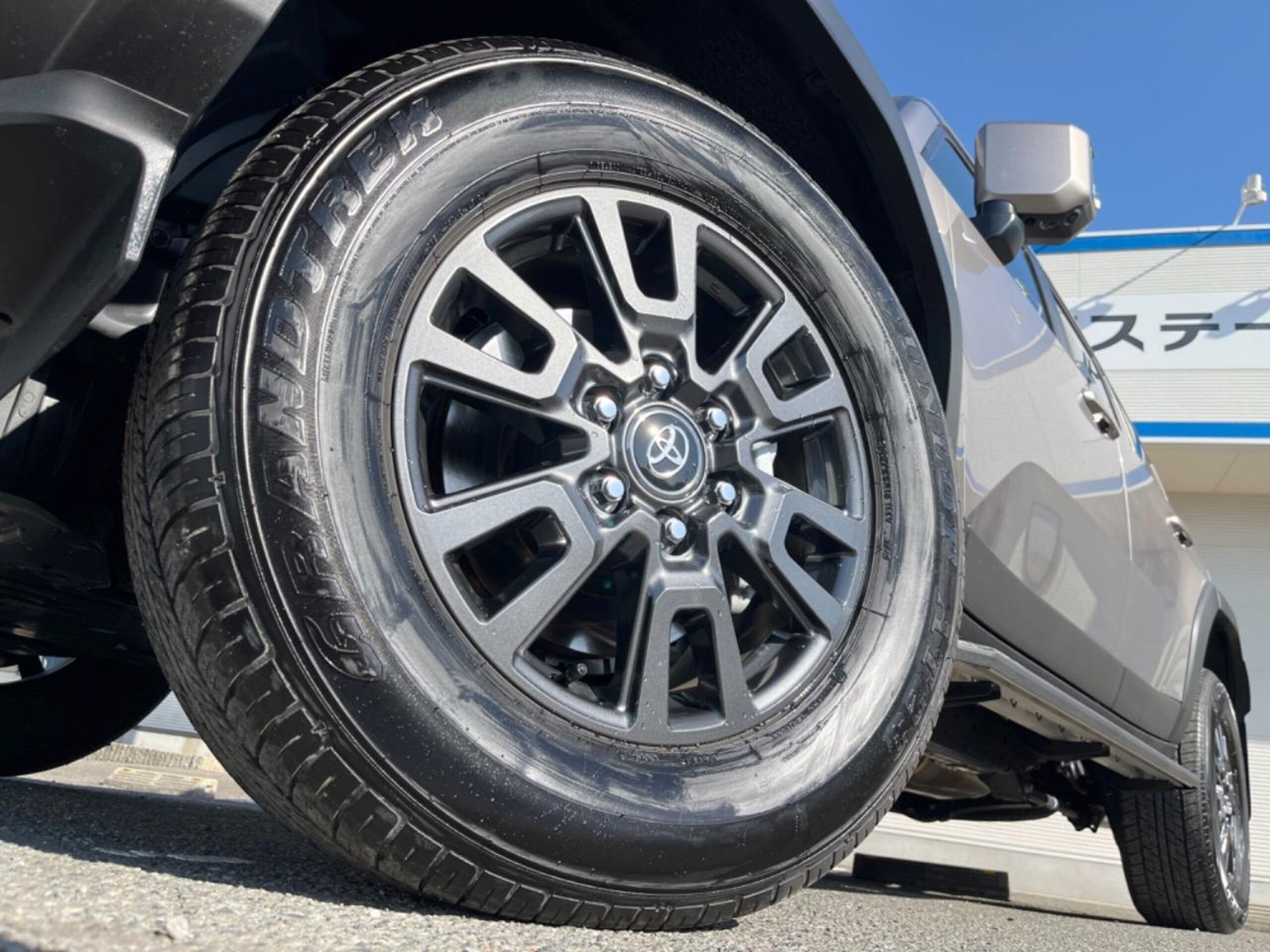 Toyota Land Cruiser 250 2.7 VX 4WD 7-Seater Sunroof — photo 9