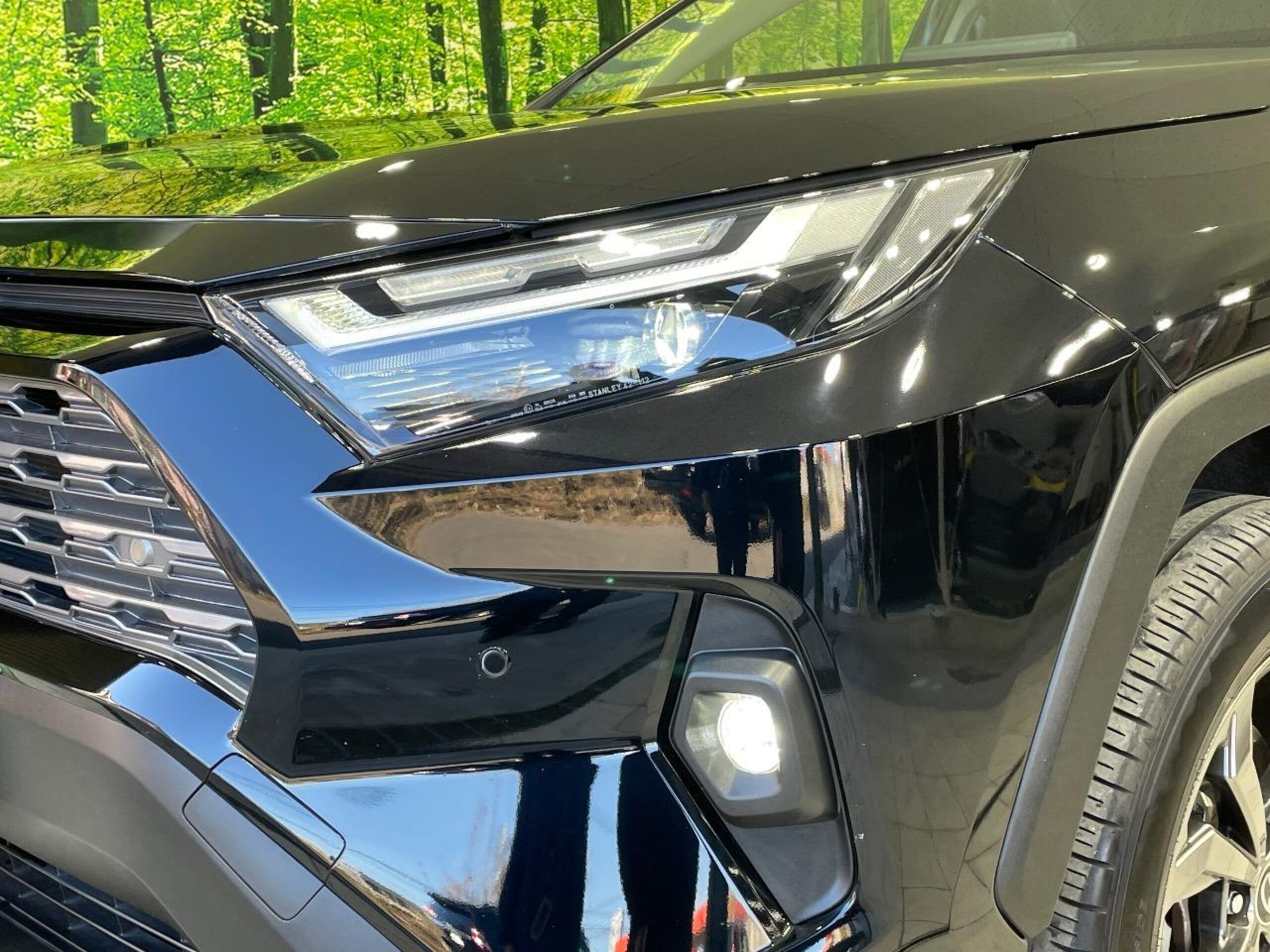 Toyota RAV4 2.5 Hybrid G E-Four 4WD — photo 8