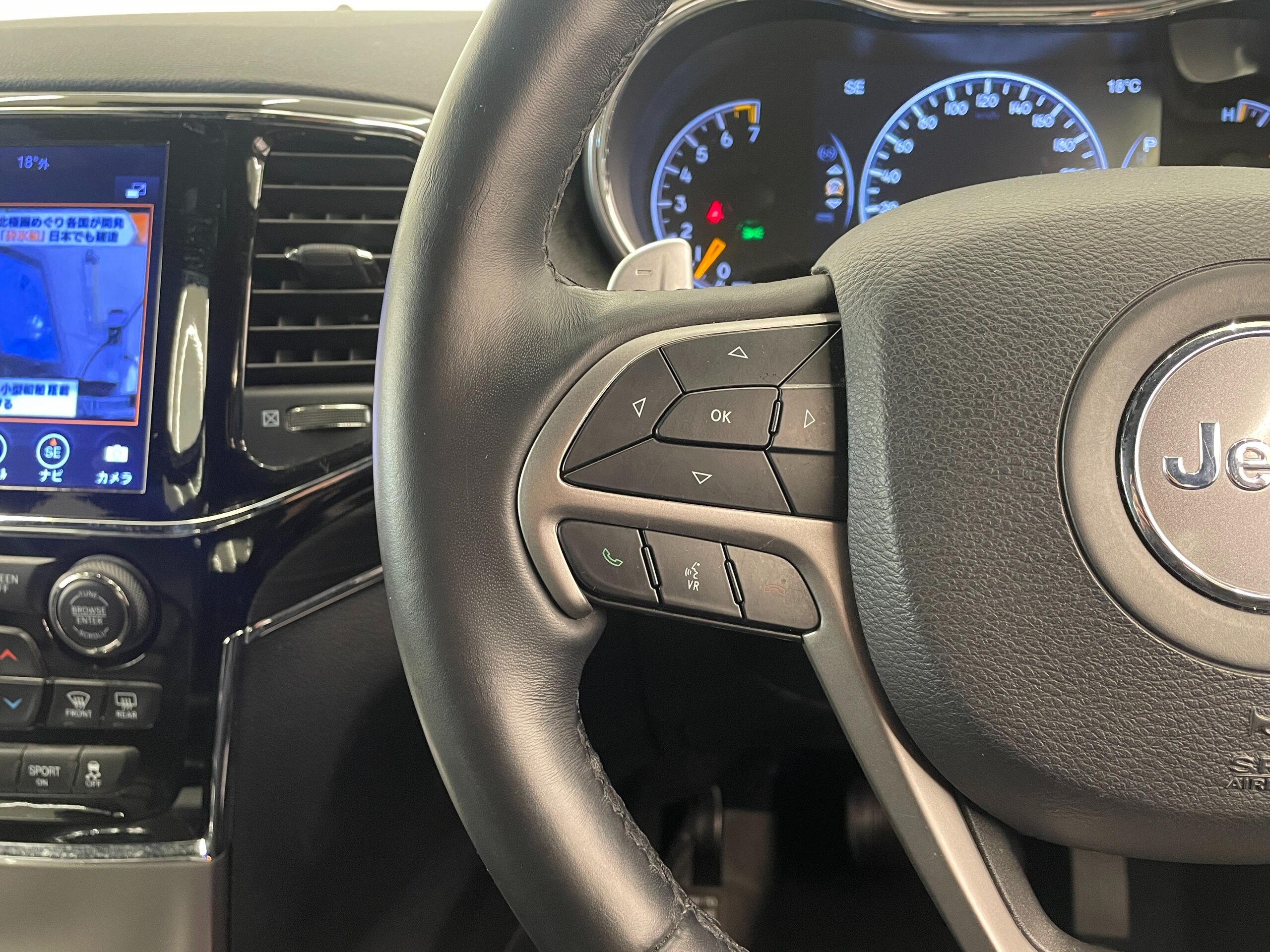 Jeep Grand Cherokee Limited 4WD — photo 7