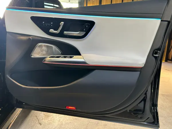 Mercedes-Benz E-Class Wagon E200 Avantgarde AMG Line Package (ISG Equipped Model) MP202401 Nebula Gray INT AMG Line Package Laser Exclusive Package (Obsidian Black) — photo 8