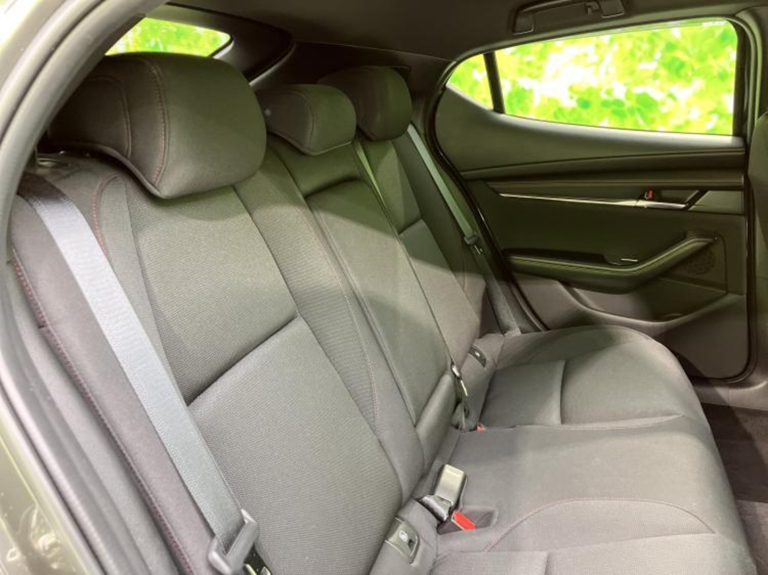 Mazda MAZDA3 Fastback 2.0 20S Black Tone Edition 4WD — photo 8