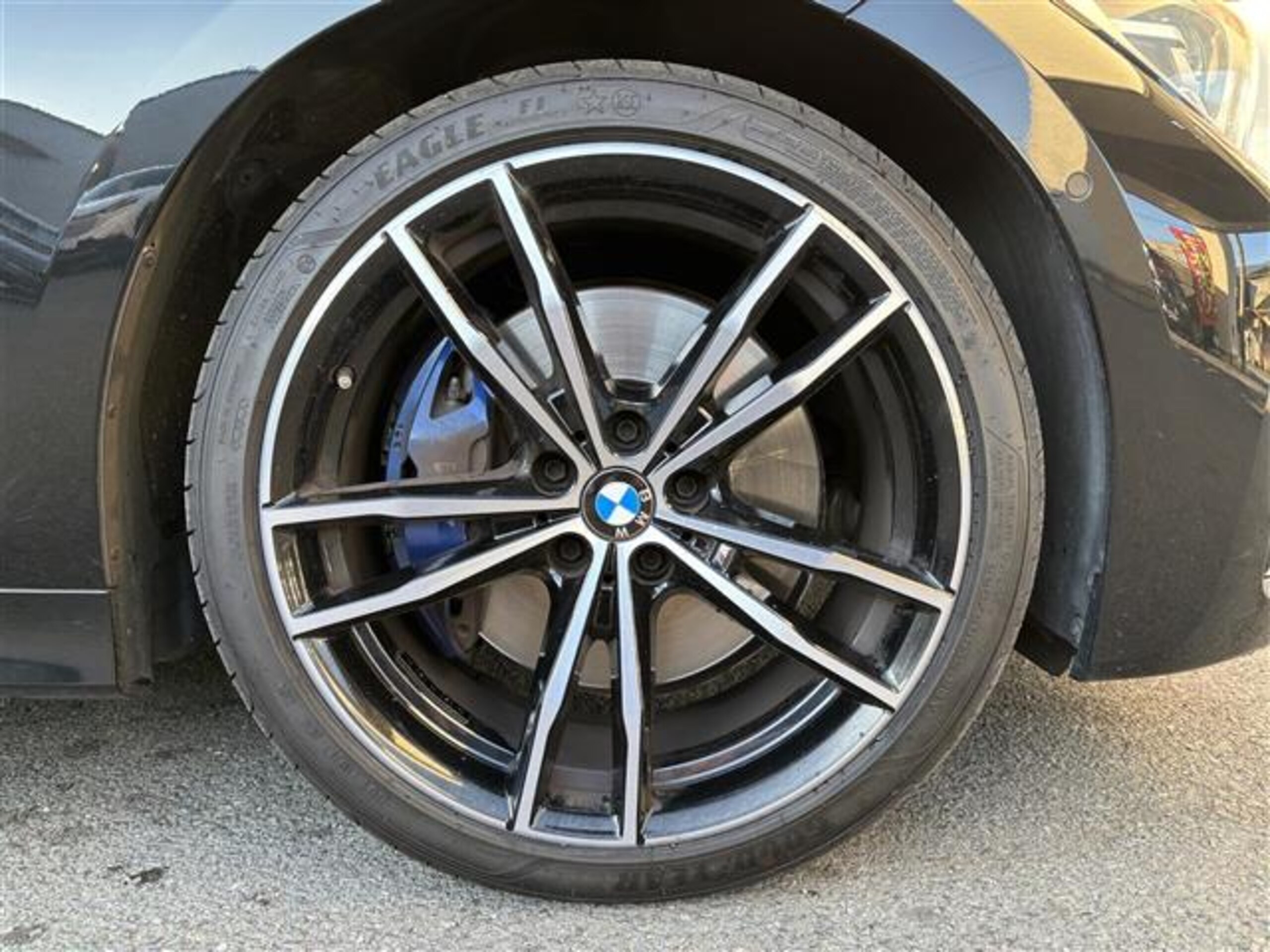 BMW 3 Series 320d xDrive M Sport Edition Joy Plus Diesel Turbo 4WD — photo 9