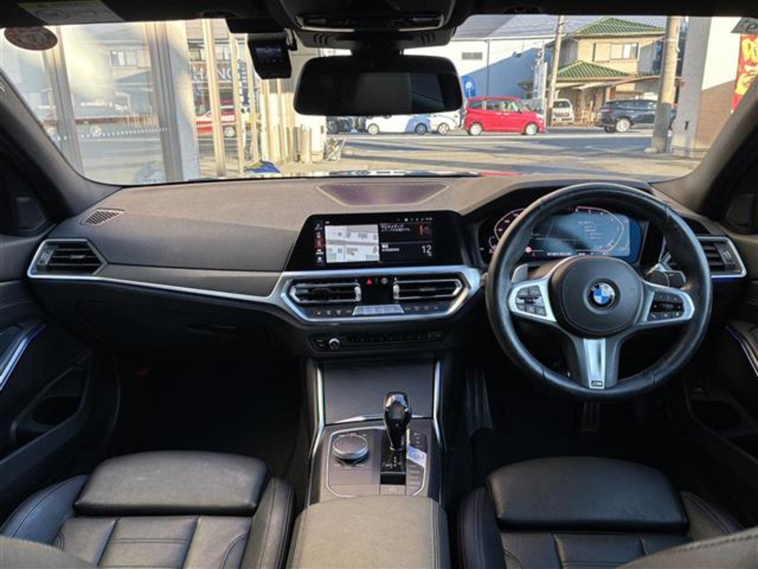 2021 Bmw 3 Series — photo 2