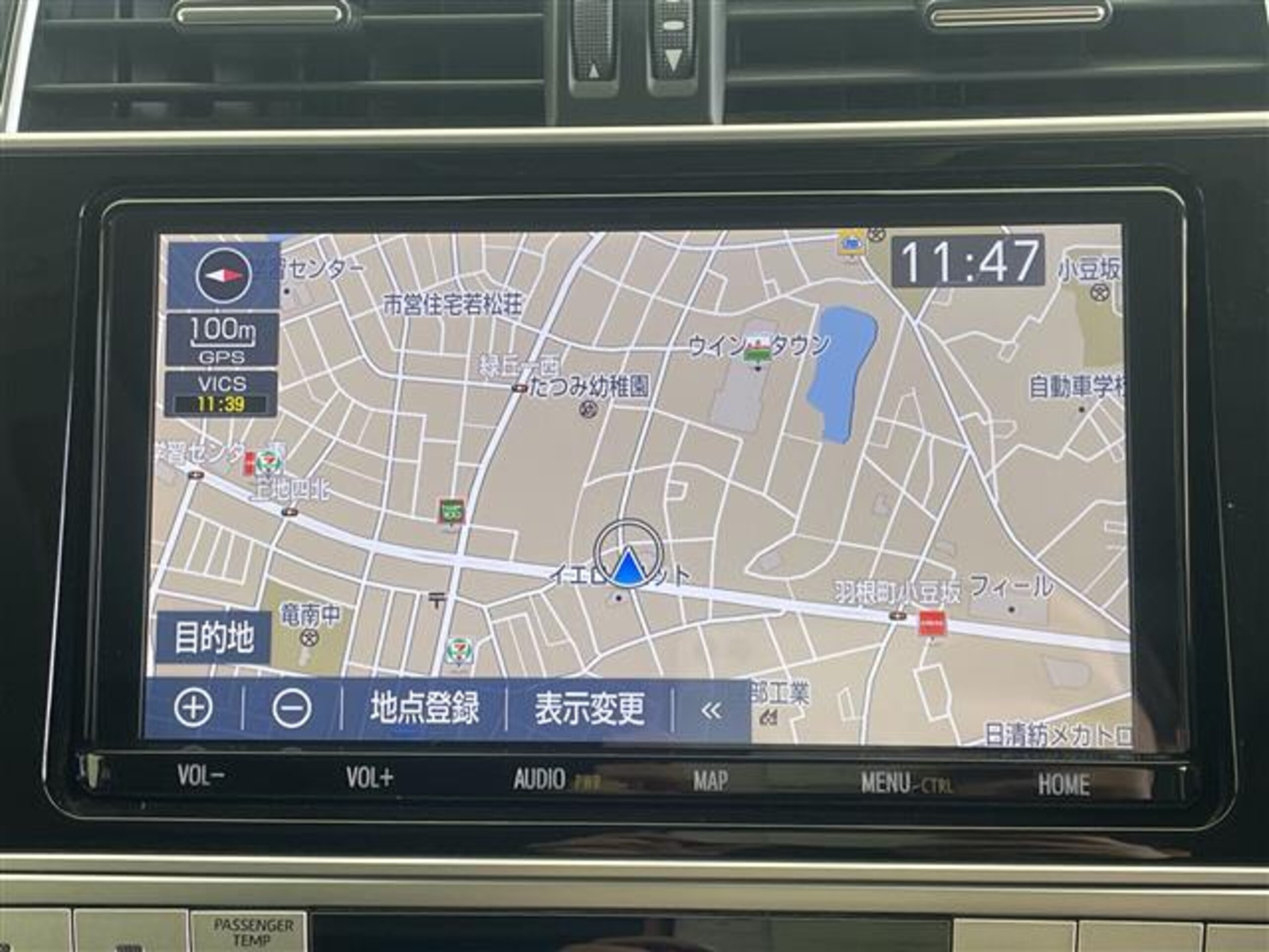 2022 Toyota Land Cruiser Prado — photo 3