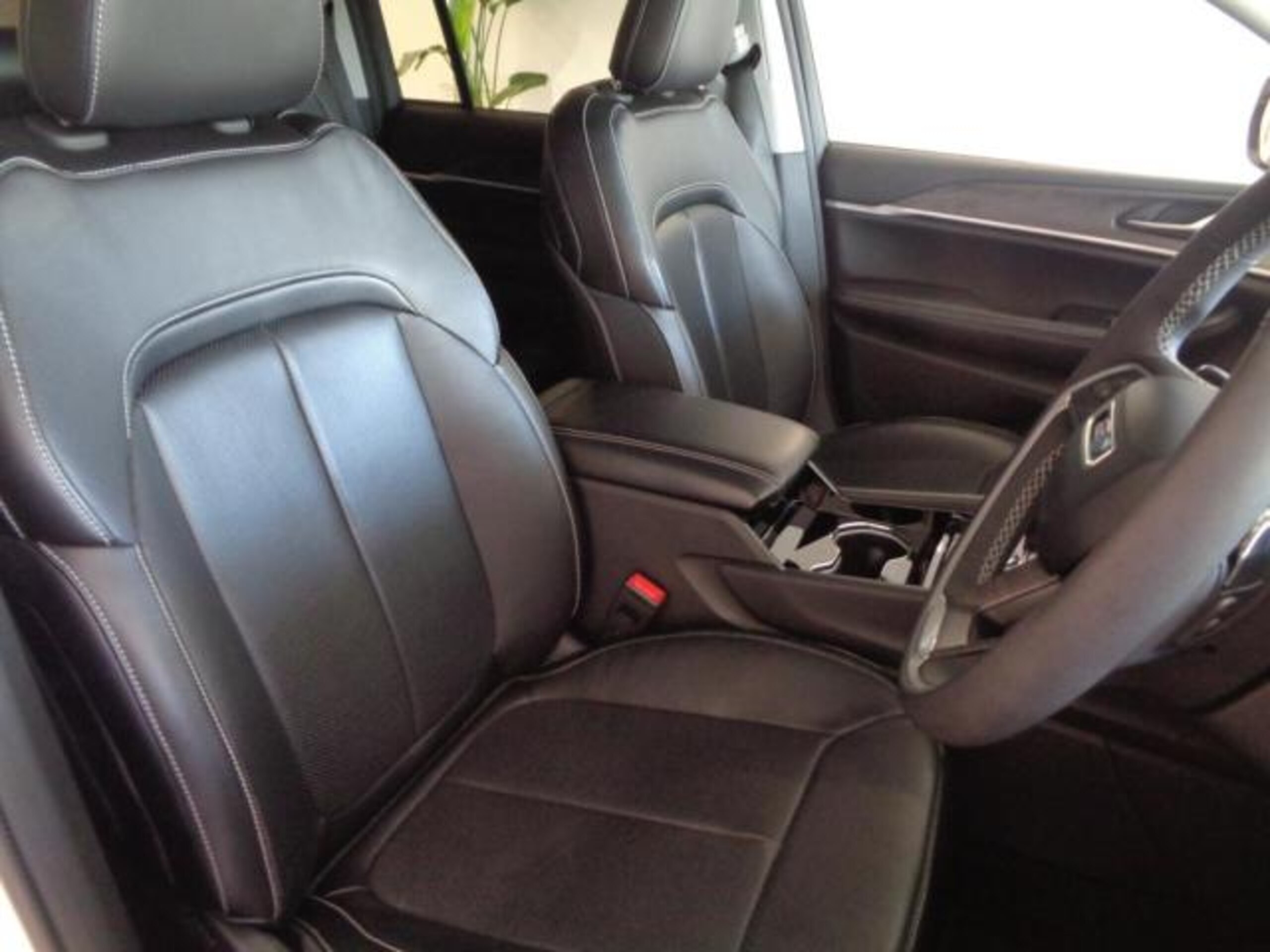 Jeep Grand Cherokee Limited 4WD — photo 8