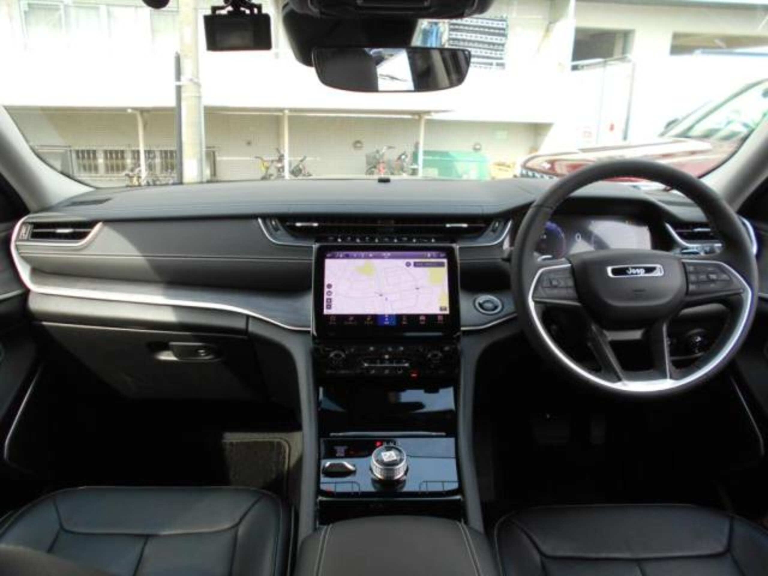 Jeep Grand Cherokee Limited 4WD — photo 9