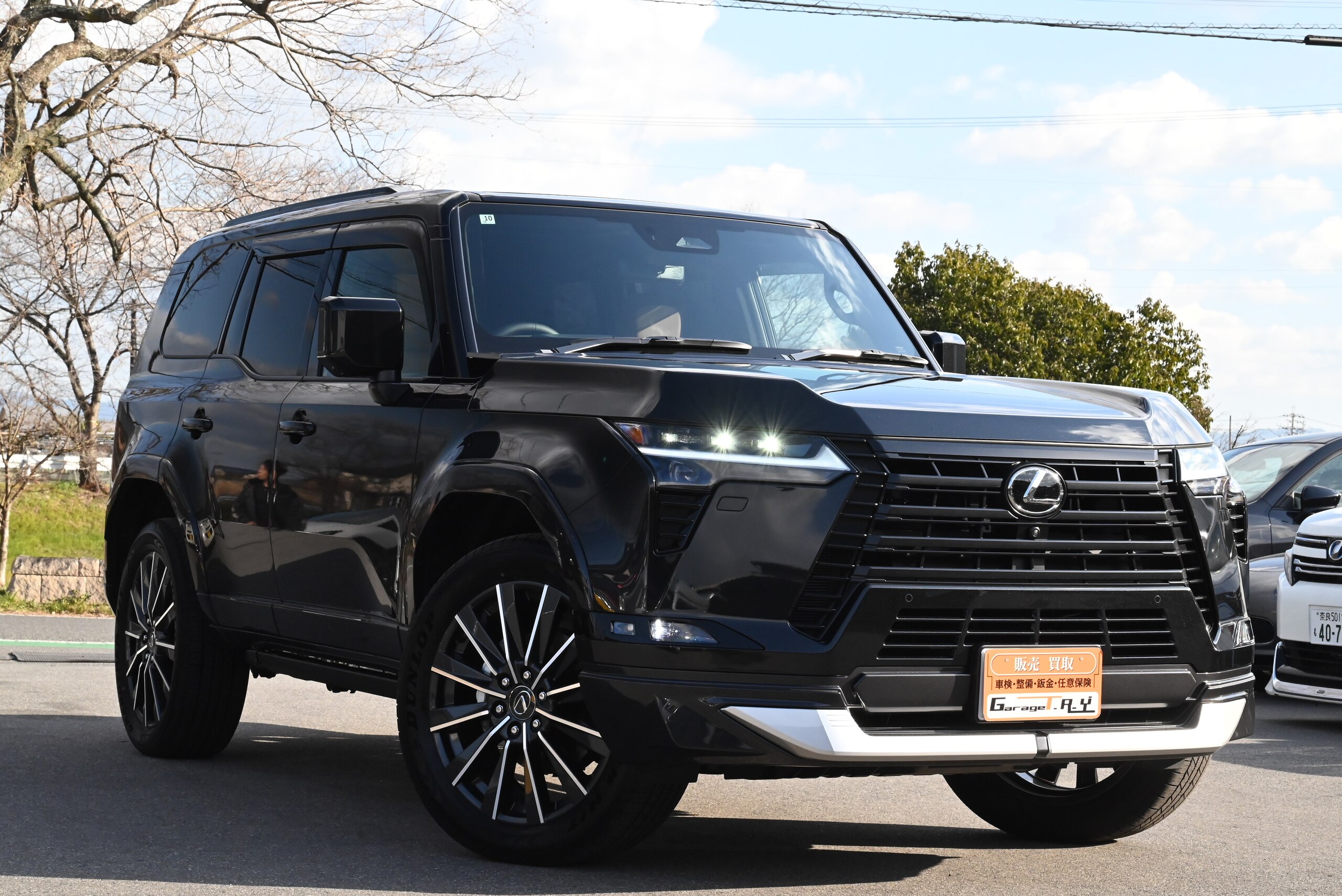 Lexus GX550 Version L 4WD Mark Levinson Panoramic Roof Modelista Auto Step User Purchase One Owner Non-Smoking Cool Box Brown Leather Digital Inner Mirror 14-inch Navigation Full-Seg TV Dashcam ETC2.0 Genuine 22AW Power Back Door (Graphite Black Glass Flake) — photo 9