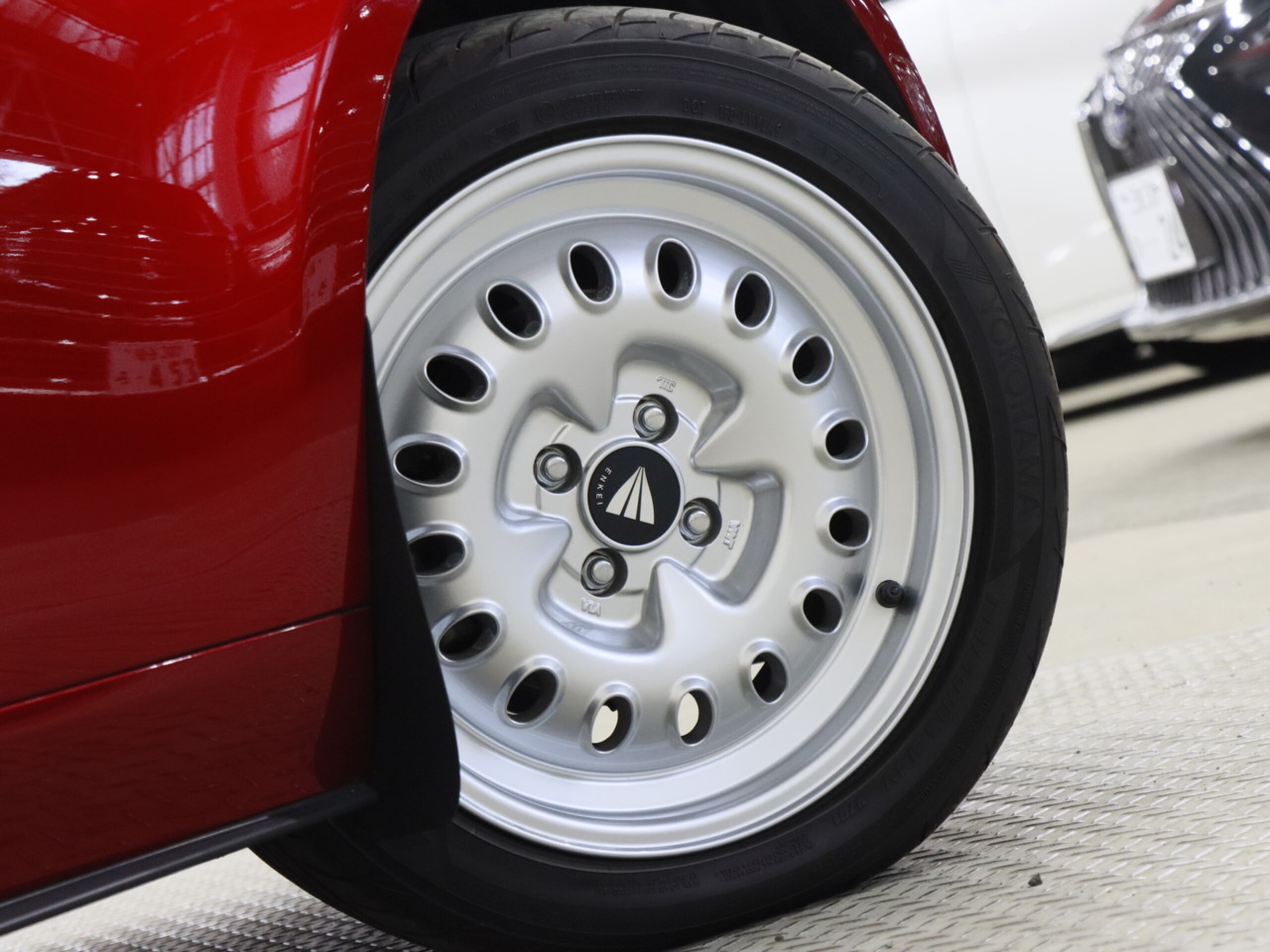 2020 Mazda Roadster — photo 2