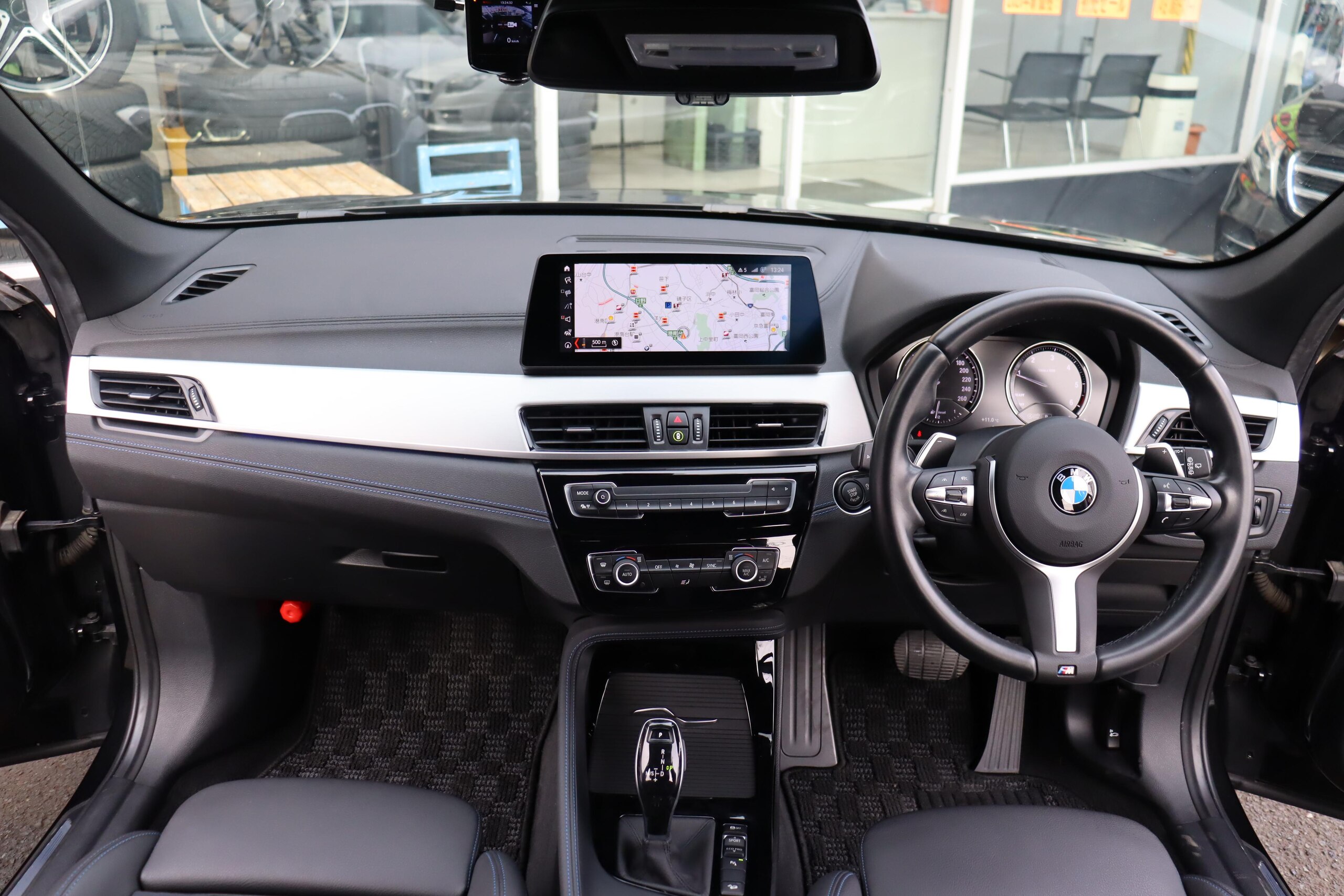 2020 Bmw X1 — photo 3