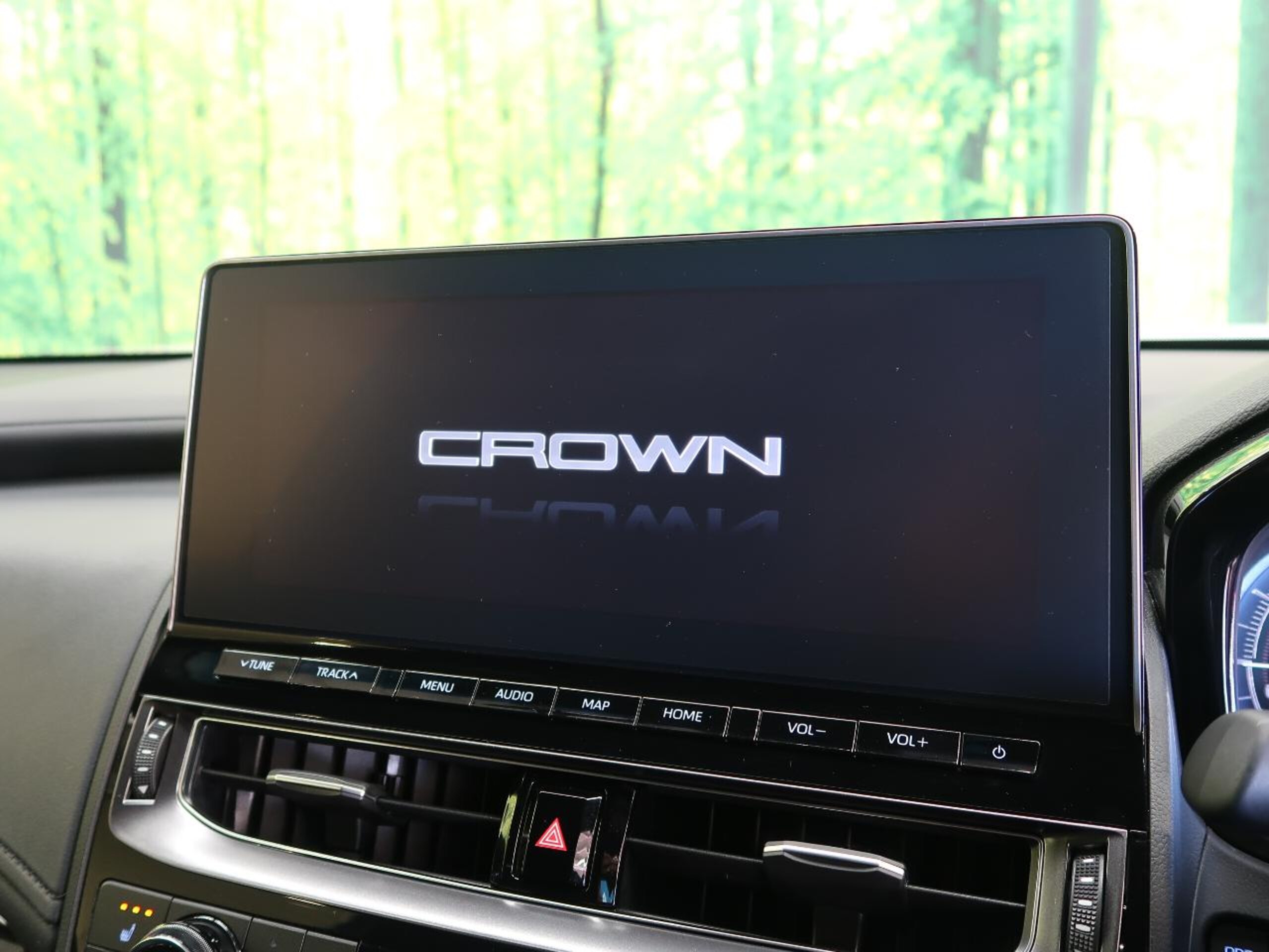 2021 Toyota Crown — photo 3