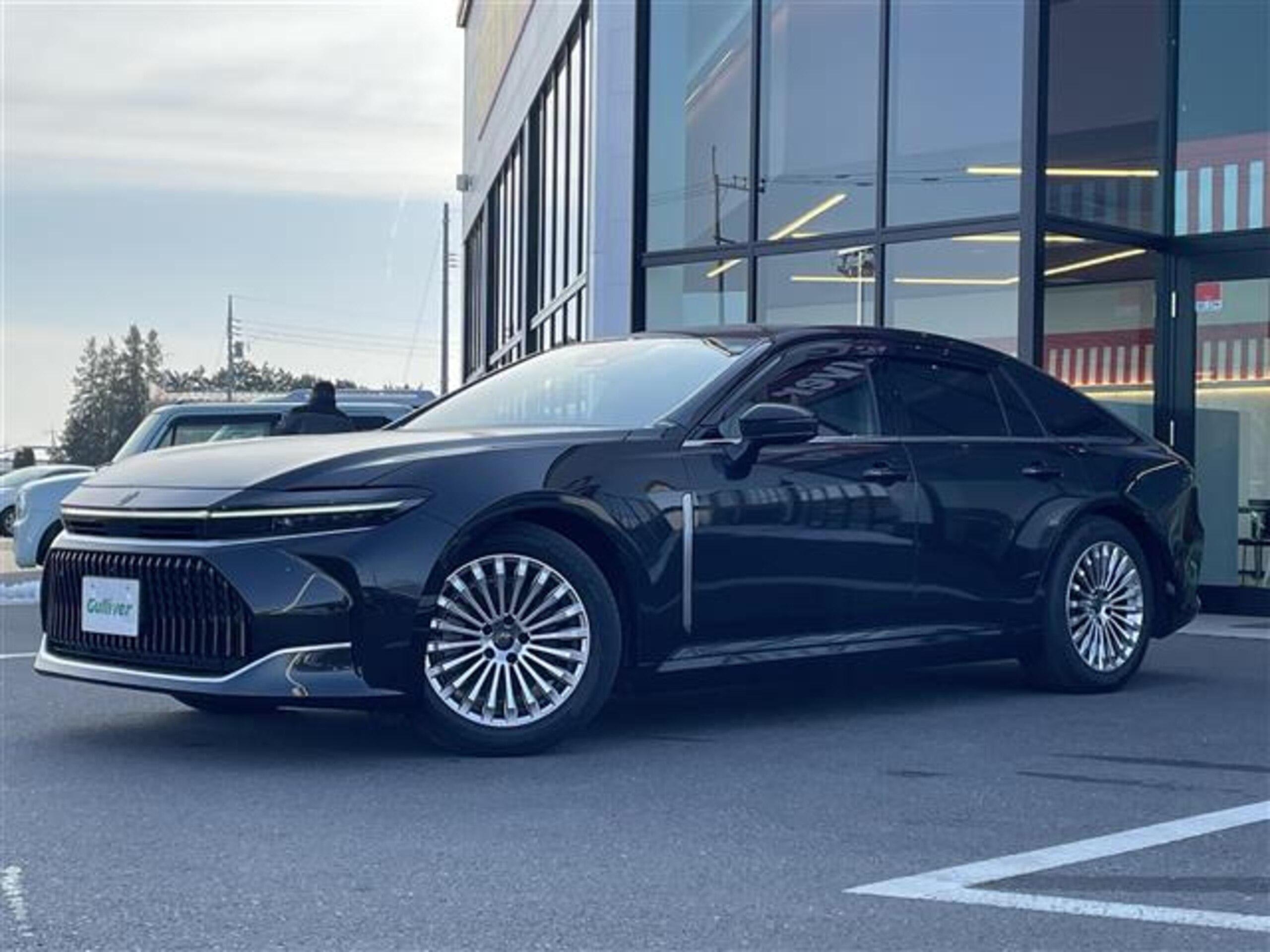 Toyota Crown 2.5 Z Hybrid — photo 8