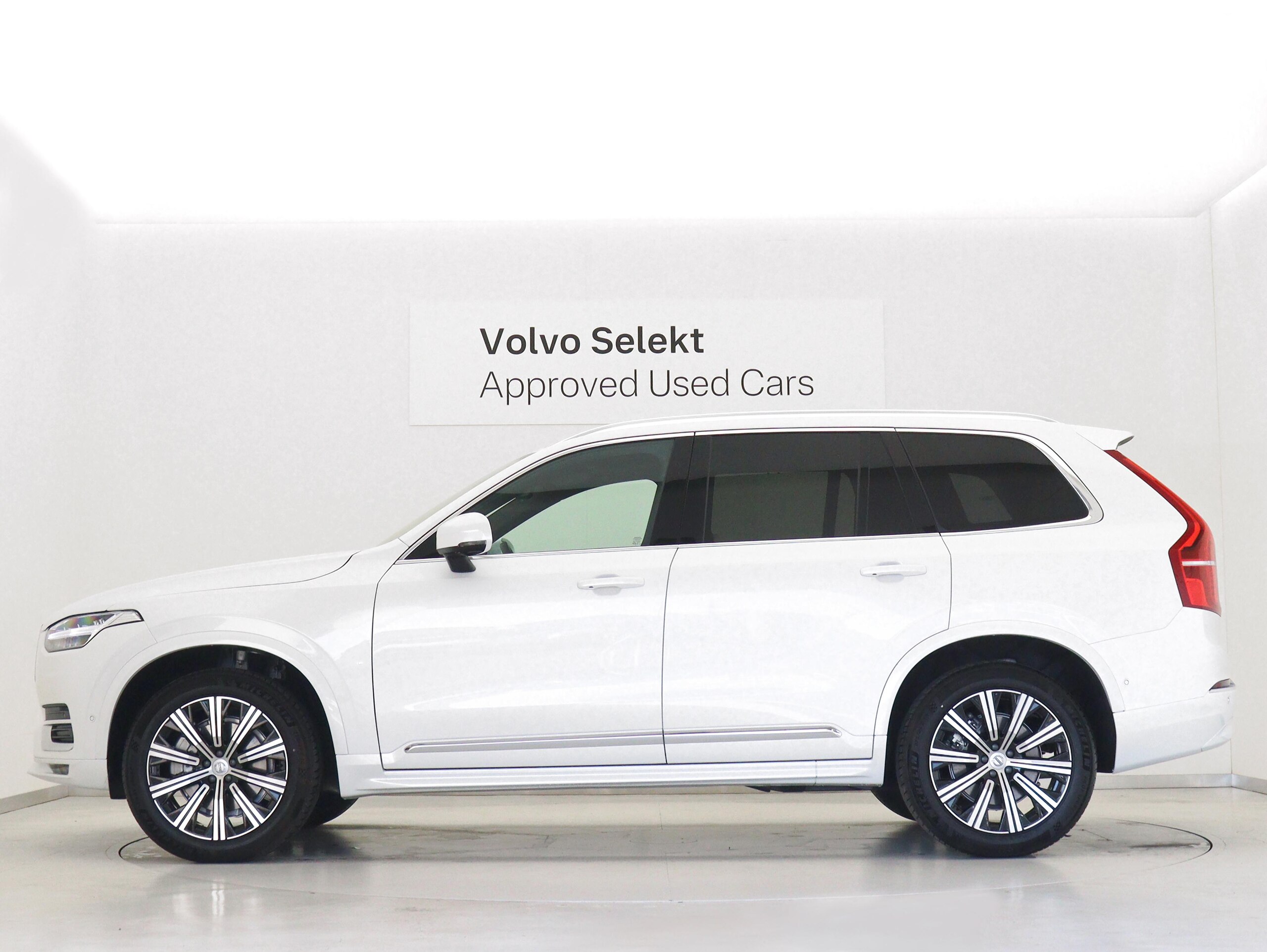 Volvo XC90 Ultimate B5 AWD 4WD — photo 8