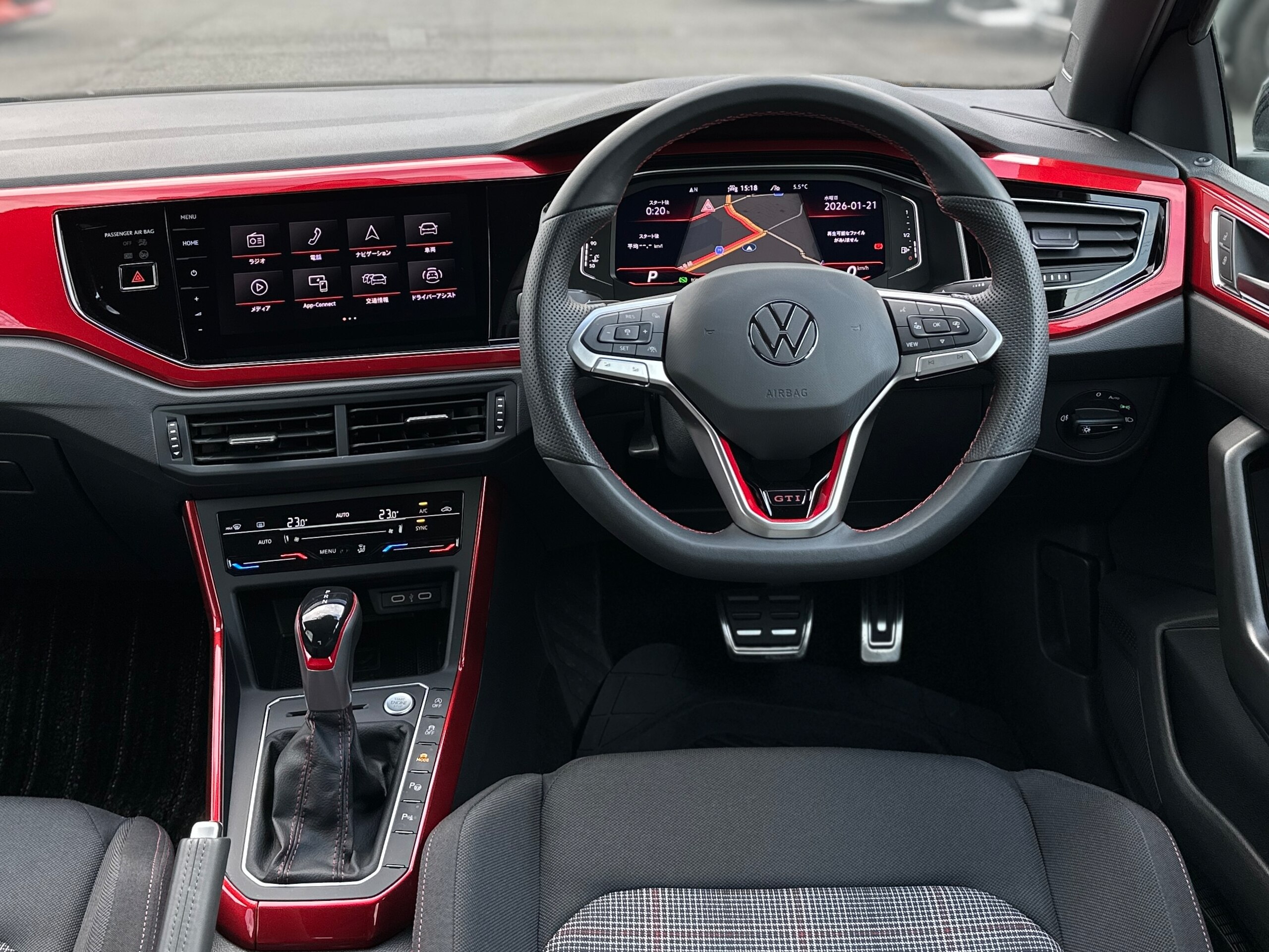 Volkswagen Polo GTI SportSelect Package — photo 9