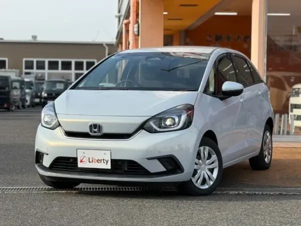 Honda Fit 1.5 e:HEV Home HondaSENSING Genuine 8-inch Navi Bluetooth Compatible B Camera ETC Adaptive Cruise Control Electronic Parking LED Headlights Smart Key Push Start Steering Switch Power Folding Mirrors (Premium Sunlight White Pearl) — photo 8