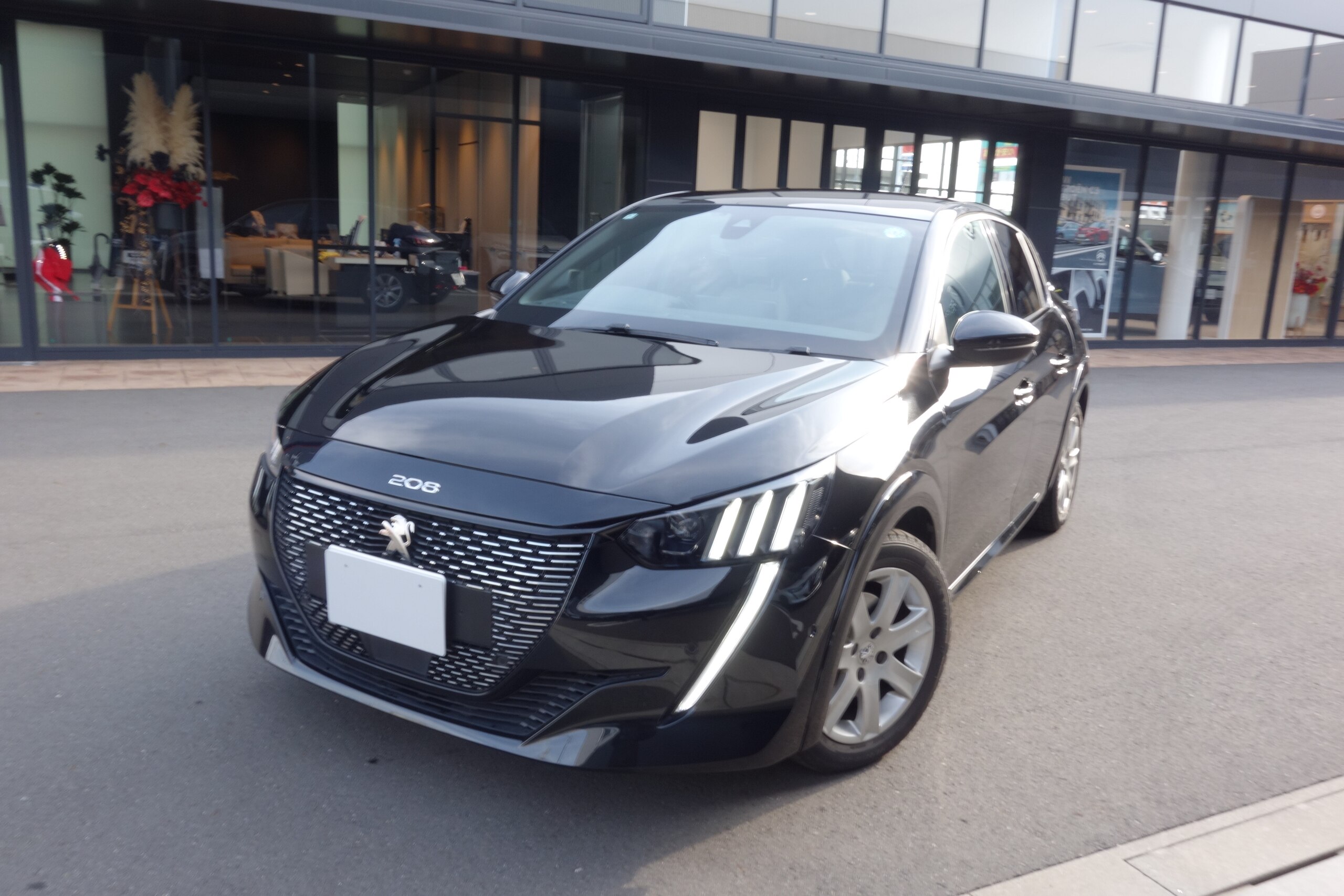 Peugeot 208GT Certified Used Car with 1-Year Warranty, Glass Roof, Dashcam, Aftermarket Wheels & Studless Tires, OEM Wheels & Normal Tires, Automatic Emergency Braking, LED Headlights, Rear Camera, CarPlay & Android Auto (Black)