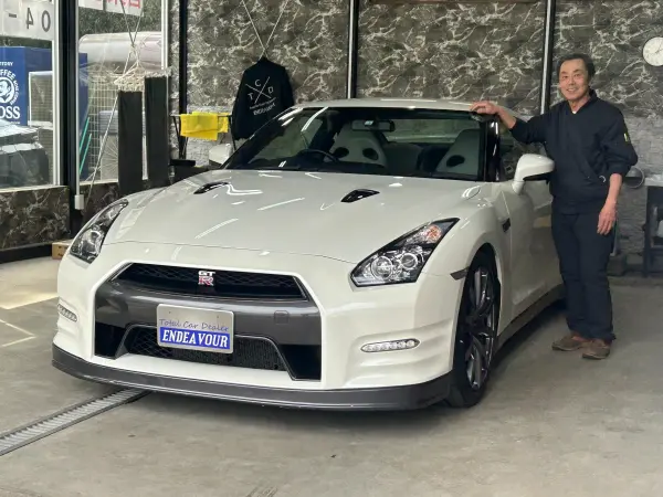 2015 Nissan Gt-r — photo 3 | Tuminion Kenya