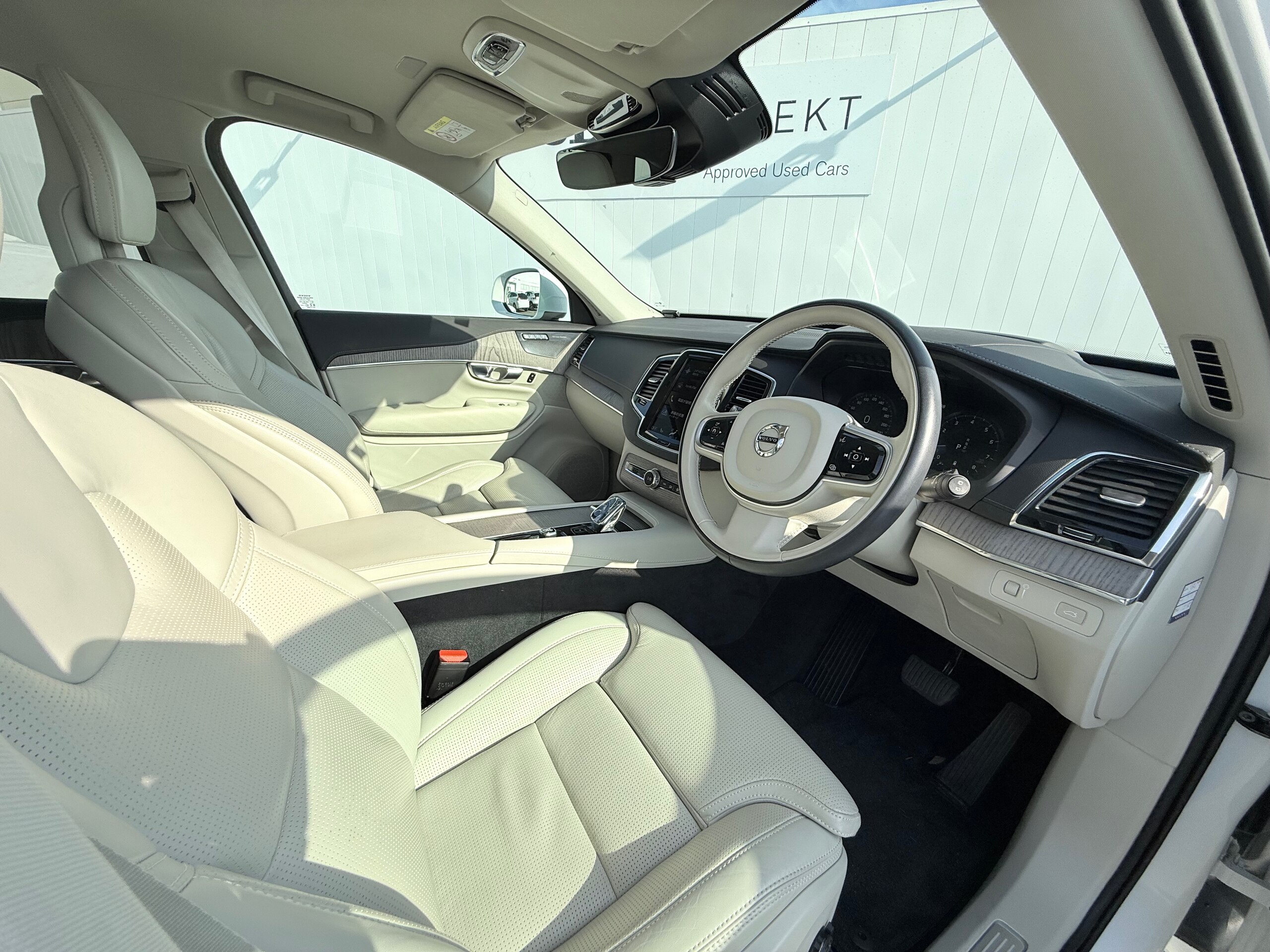 Volvo XC90 B6 AWD Inscription 4WD Certified Used Car — photo 9