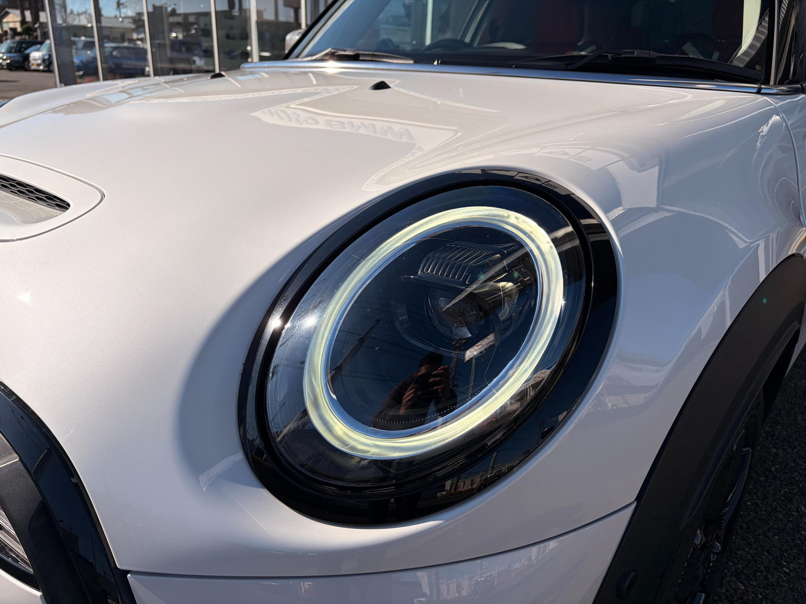 Mini Cooper SD 5-Door Premium Plus Package with Cabana Seat Covers, Seat Heaters, Navigation — photo 8