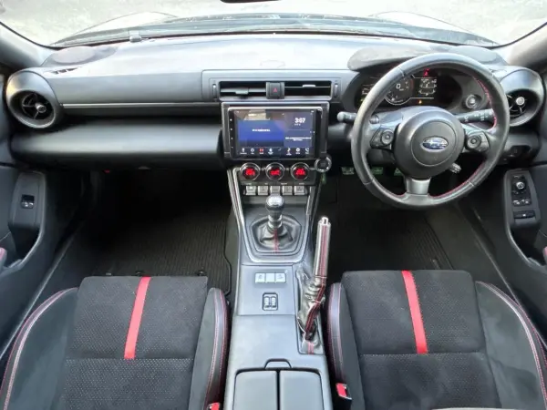 2022 Subaru Brz — photo 2