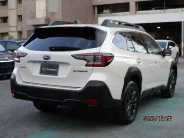 2024 Subaru Legacy Outback — photo 2