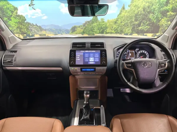 2022 Toyota Landcruiser Prado — photo 2