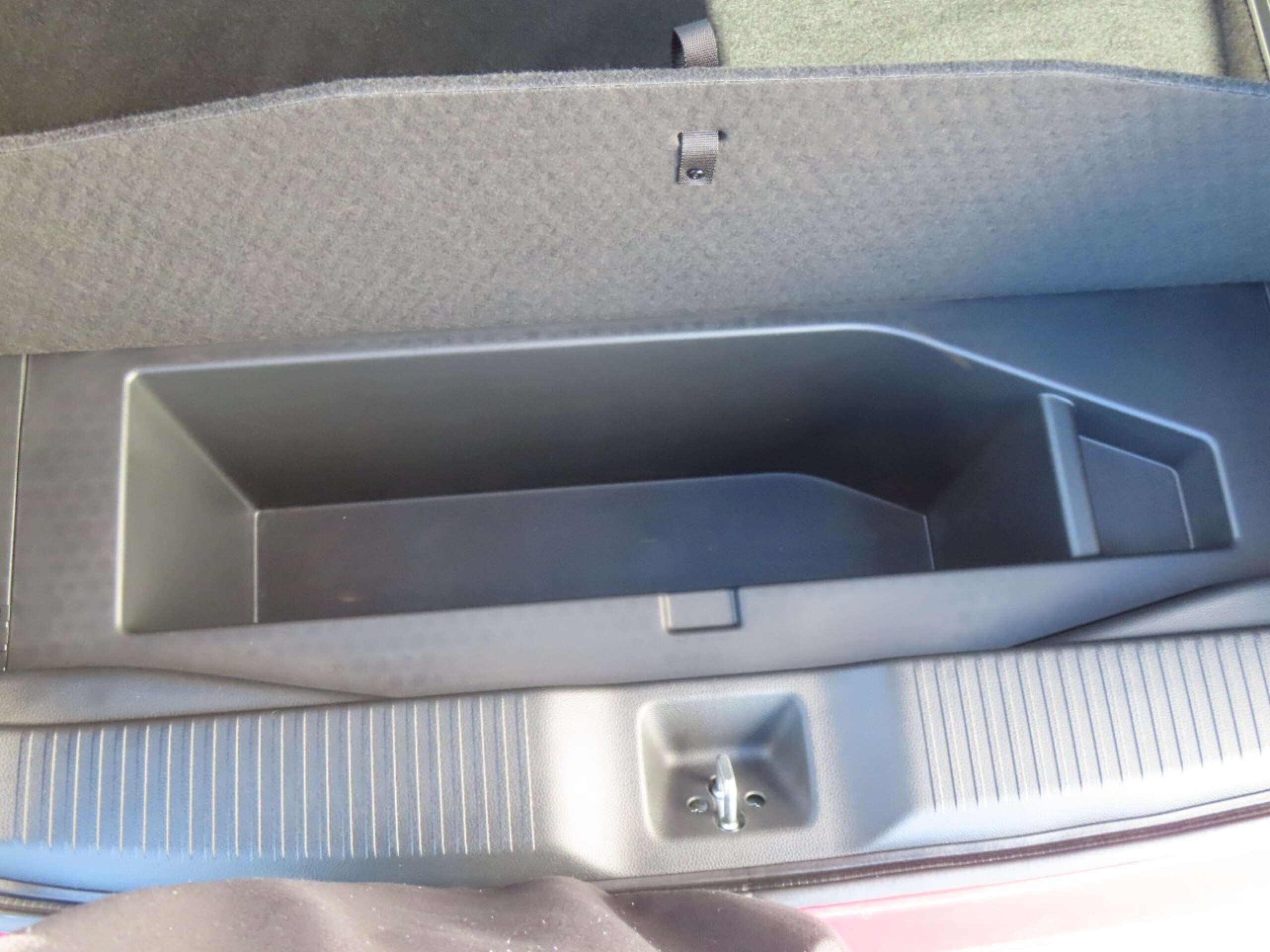 Honda Vezel 1.5 e:HEV Z Certified Used Car — photo 9