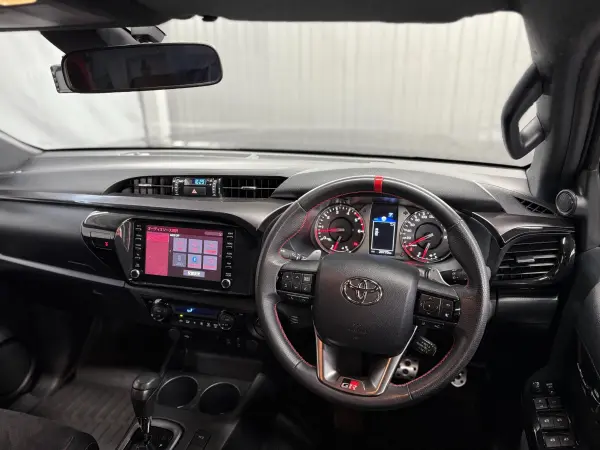 Toyota Hilux 2.4 Z GR Sport Diesel Turbo 4WD — photo 9