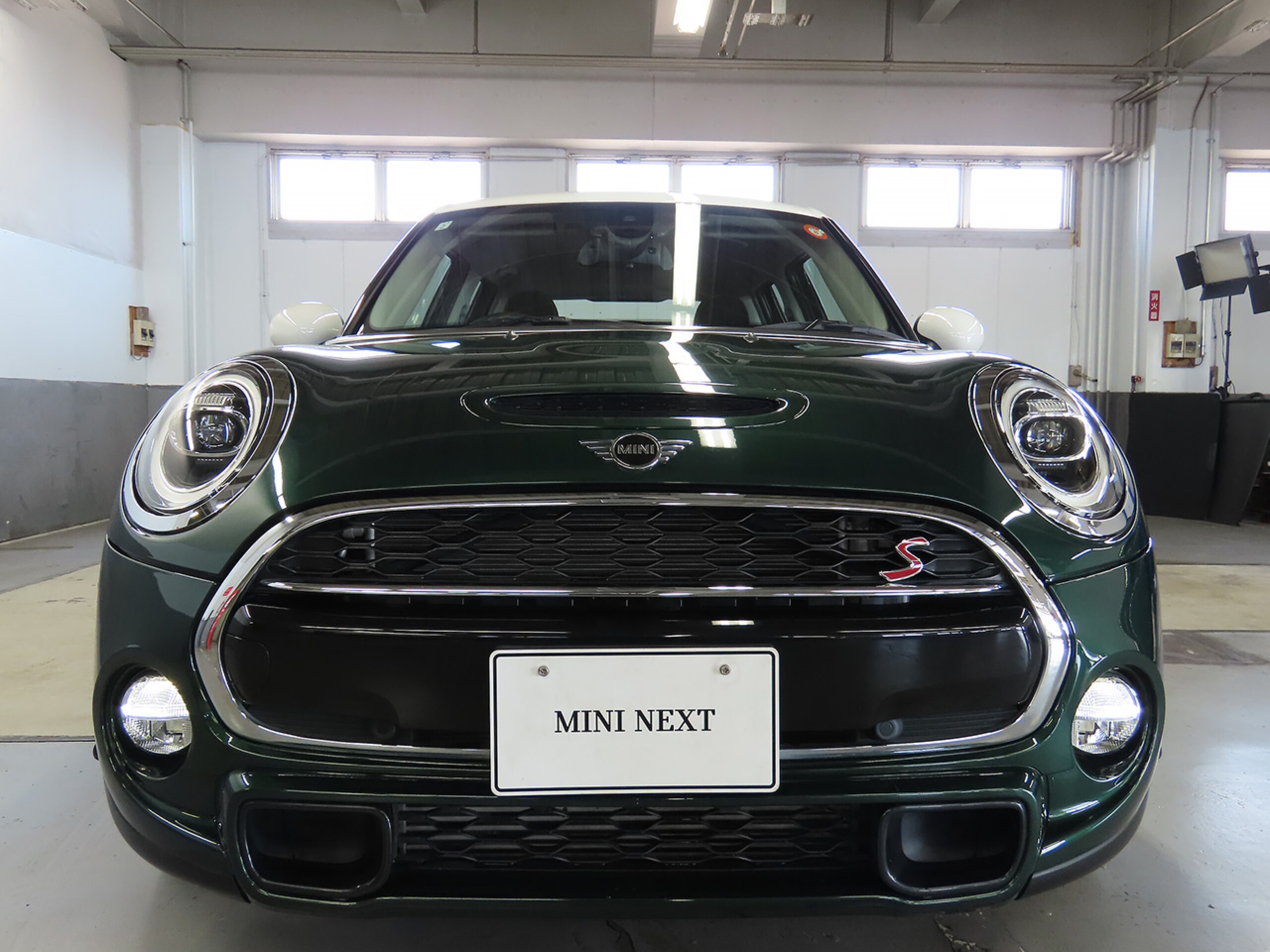 2019 Mini Cooper — photo 2