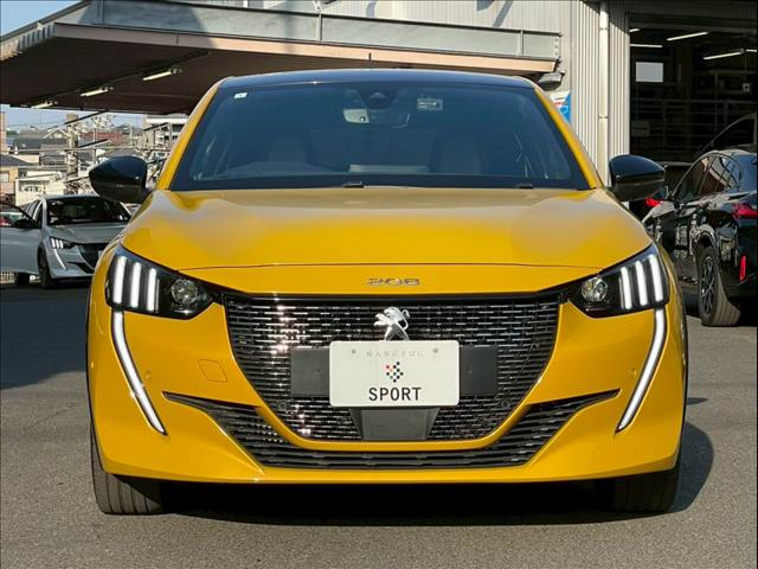 Peugeot 208GT — photo 9