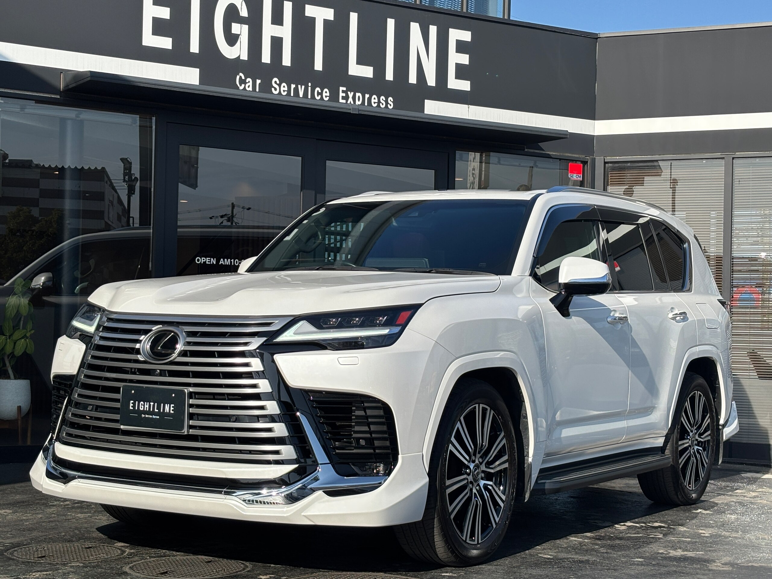 2024 Lexus Lx — photo 3